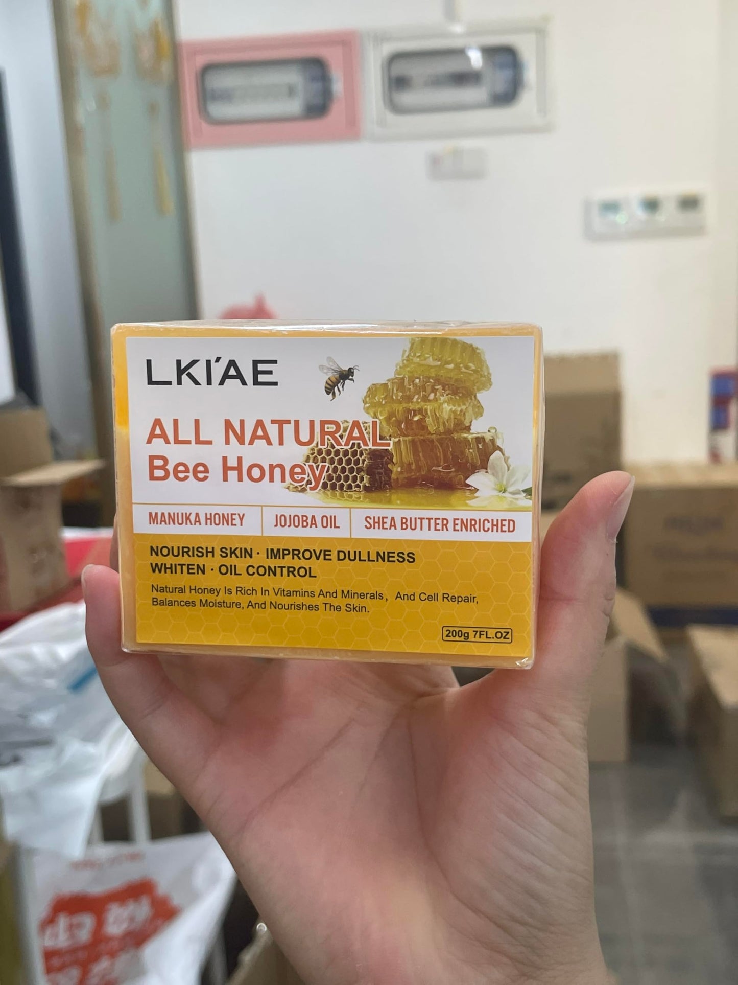 LKI'AE All Natural Honey Soap – Handmade Moisturizing Bar with Manuka Honey, Jojoba Oil & Shea Butter (Pack of 3)