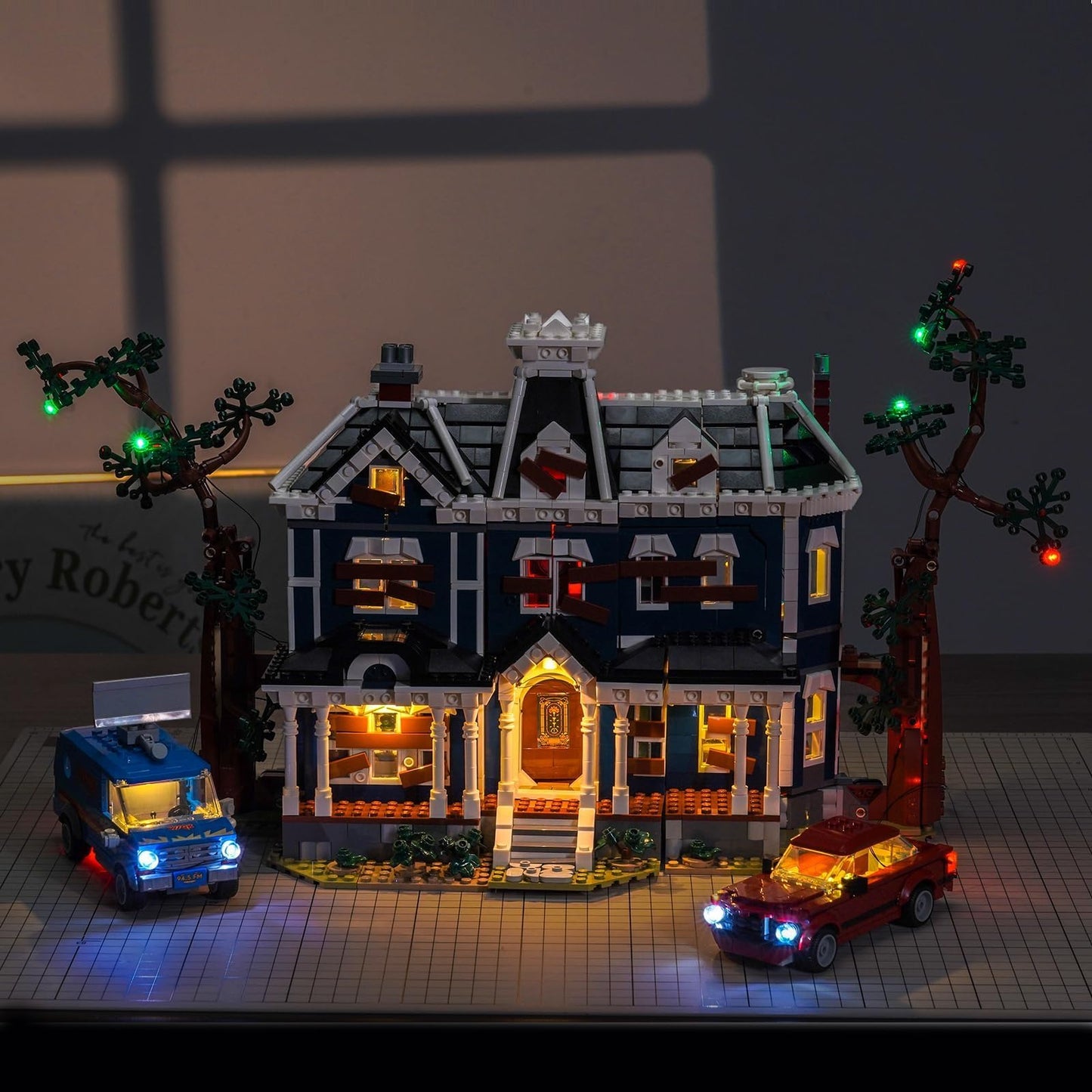 LocoLee Light Kit for LEGO 11370 Creel House — No Model Included