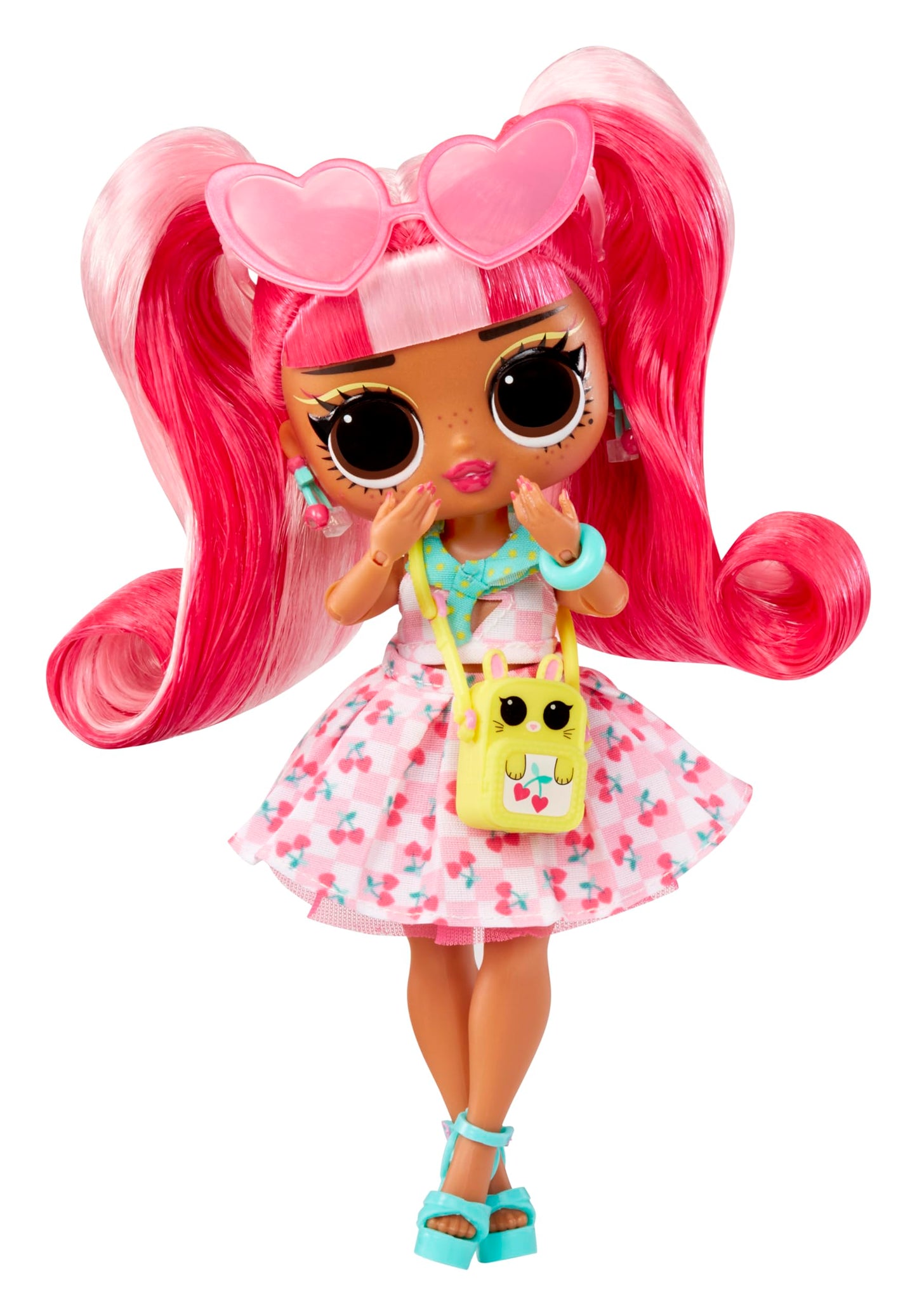 LOL Surprise Tweens Core Doll Cherry B.B. – Collectible 4+ Fashion Doll