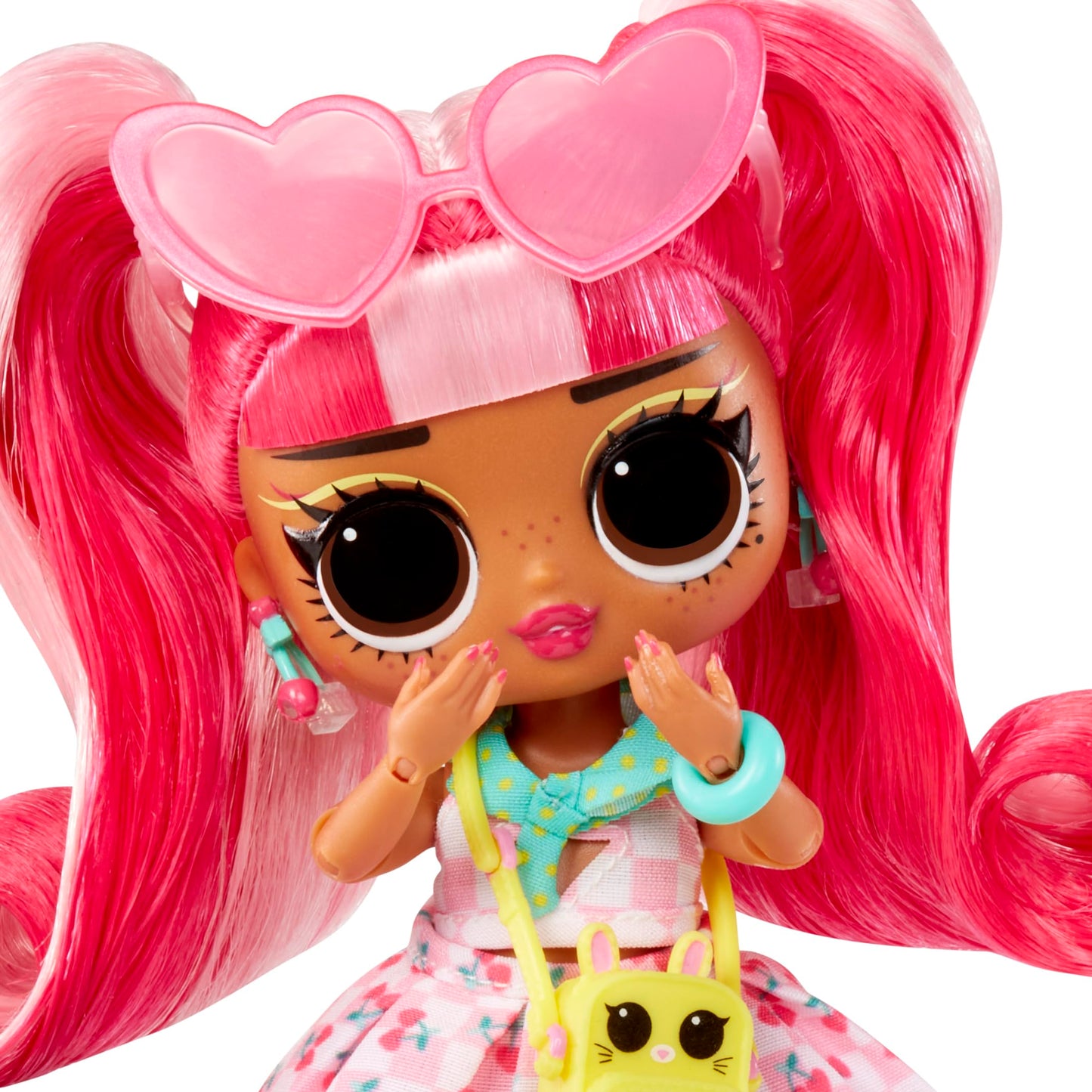 LOL Surprise Tweens Core Doll Cherry B.B. – Collectible 4+ Fashion Doll