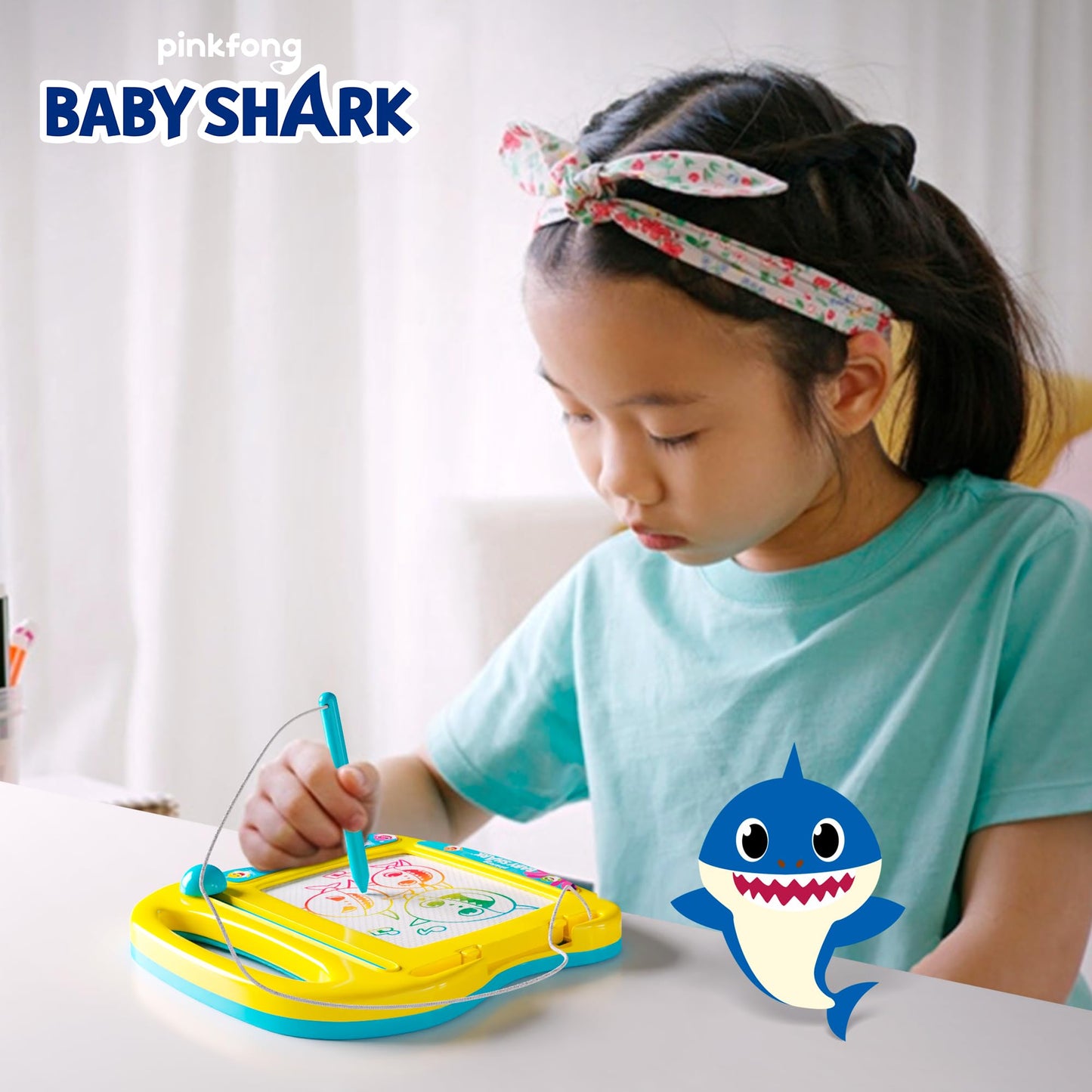 Lollipop Baby Shark Travel Magnetic Drawing Board – On-the-Go Kids’ Art