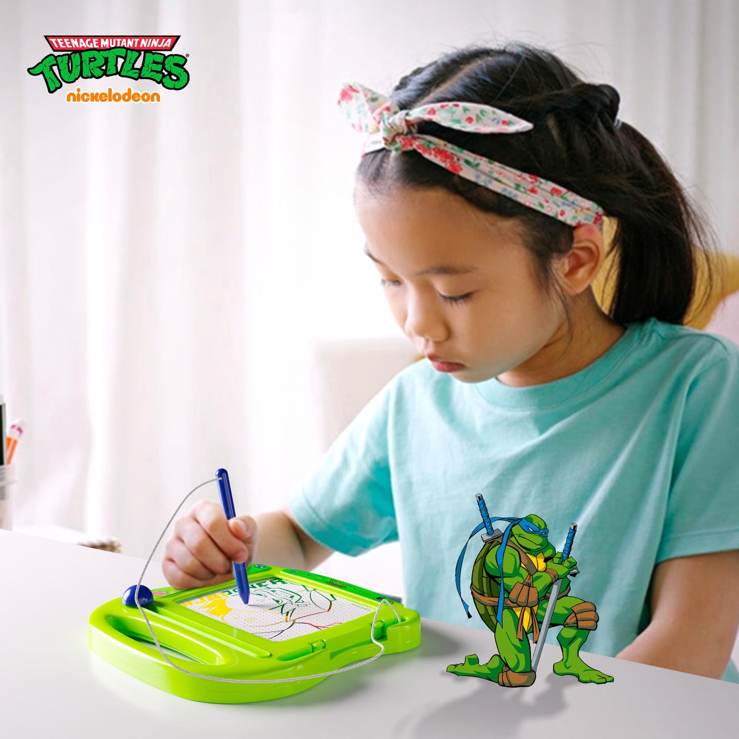 Lollipop TMNT Magnetic Board for Kids — Erasable Doodle Pad & Travel Sketcher (Green)