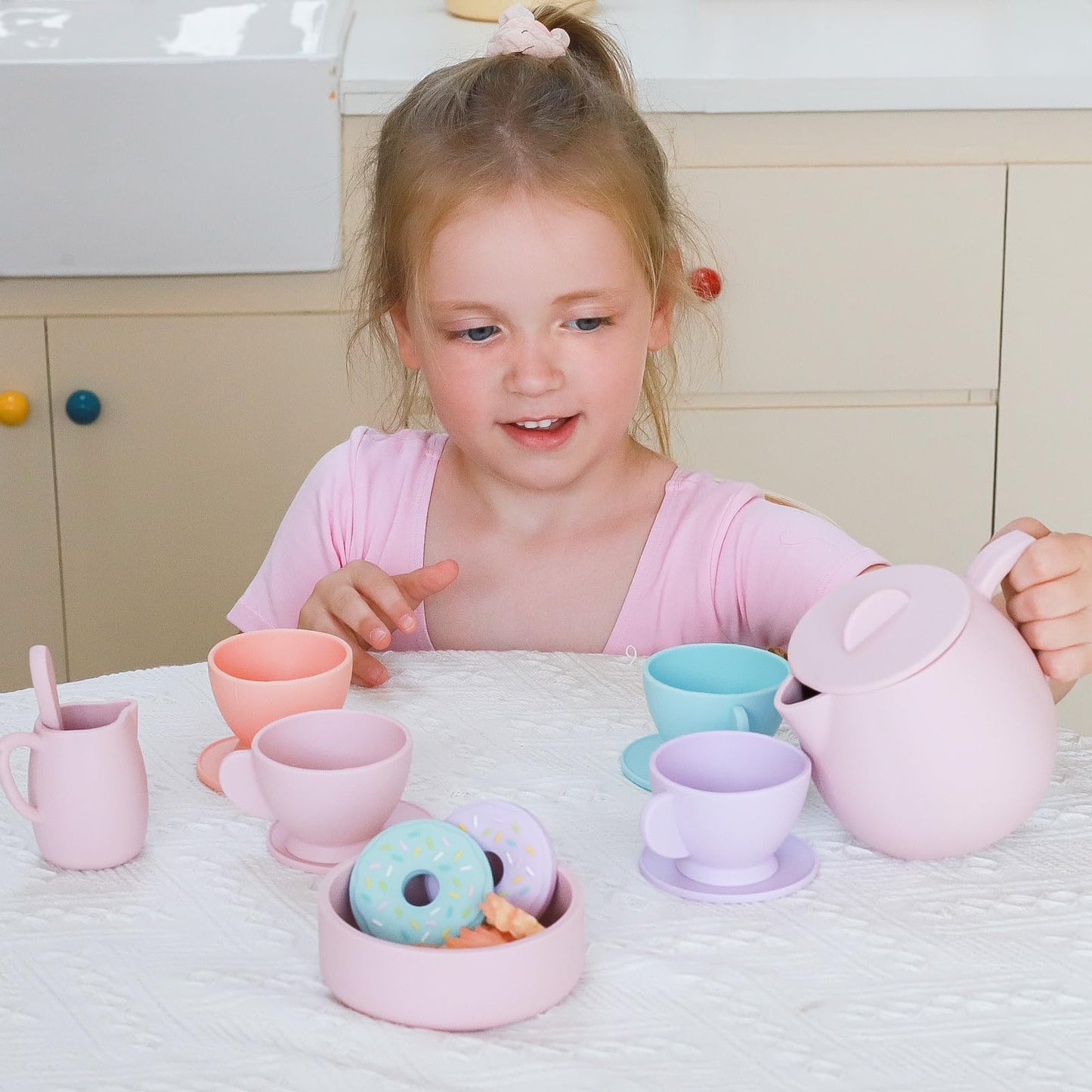 Lorfancy 20-Pcs Silicone Tea Party Set for Kids – Pretend Play Teapot & Accessories