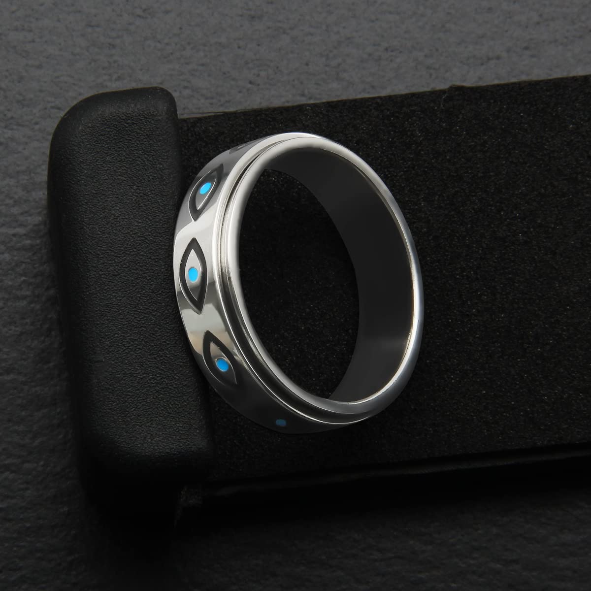 LuckyAmor Anxiety Ring for Women – Moon Star Spinner Ring, Stainless Steel 6mm