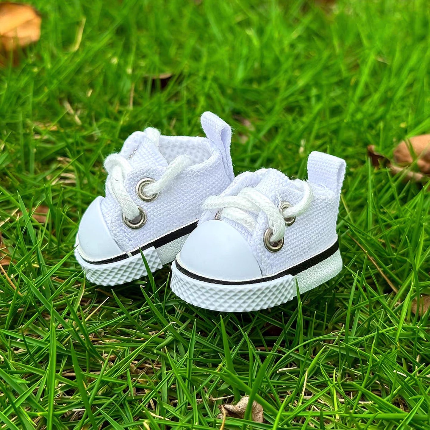 Lukax Mini Doll Shoes - Lace-Up Canvas Sneakers for 15cm/17cm Dolls (White)