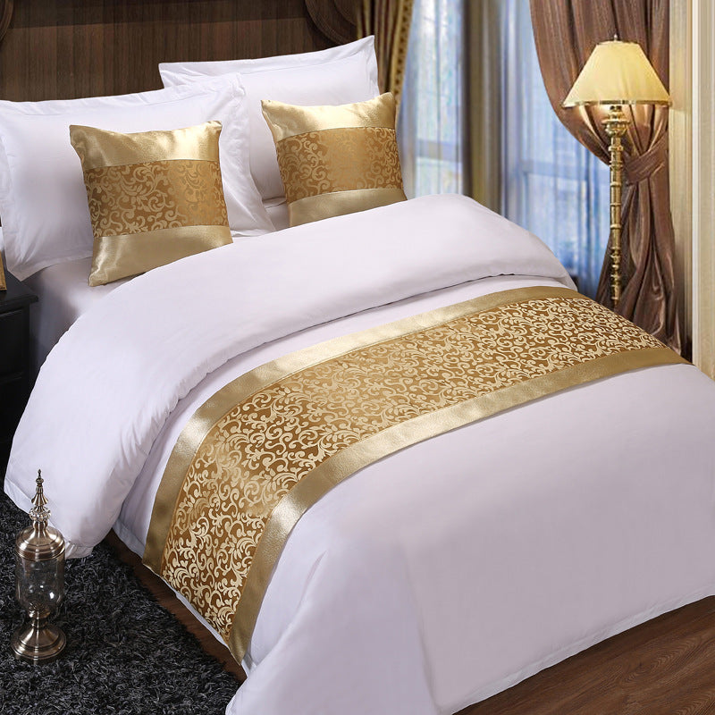 Luxury Hotel Bed Runner Mat with Pillow Covers