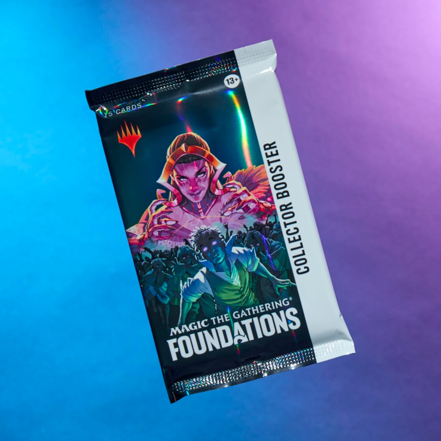 Magic: The Gathering Foundations - Collector Booster | 15 MTG Cards + Foil Token