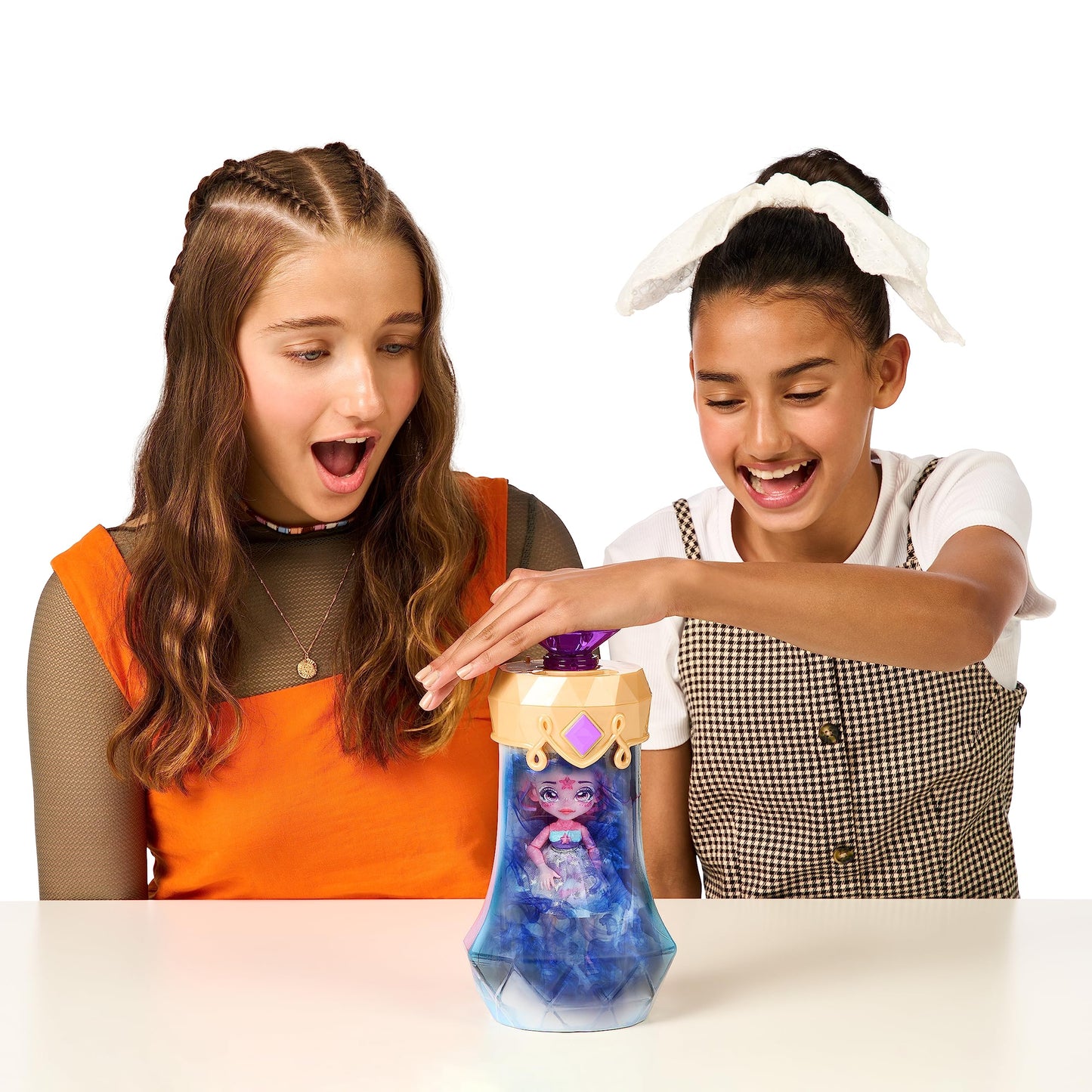 Magic Mixies Unia Pixling – 6.5-Inch Doll Revealed from Potion Bottle