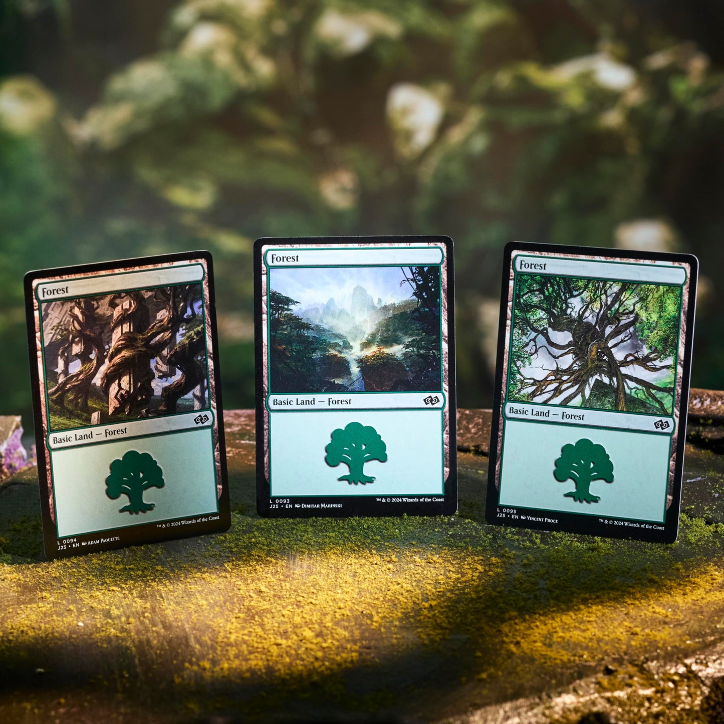 Magic: The Gathering 2025 Land Station – 400 Basic Lands, 80 per Color, 15 Art Variants