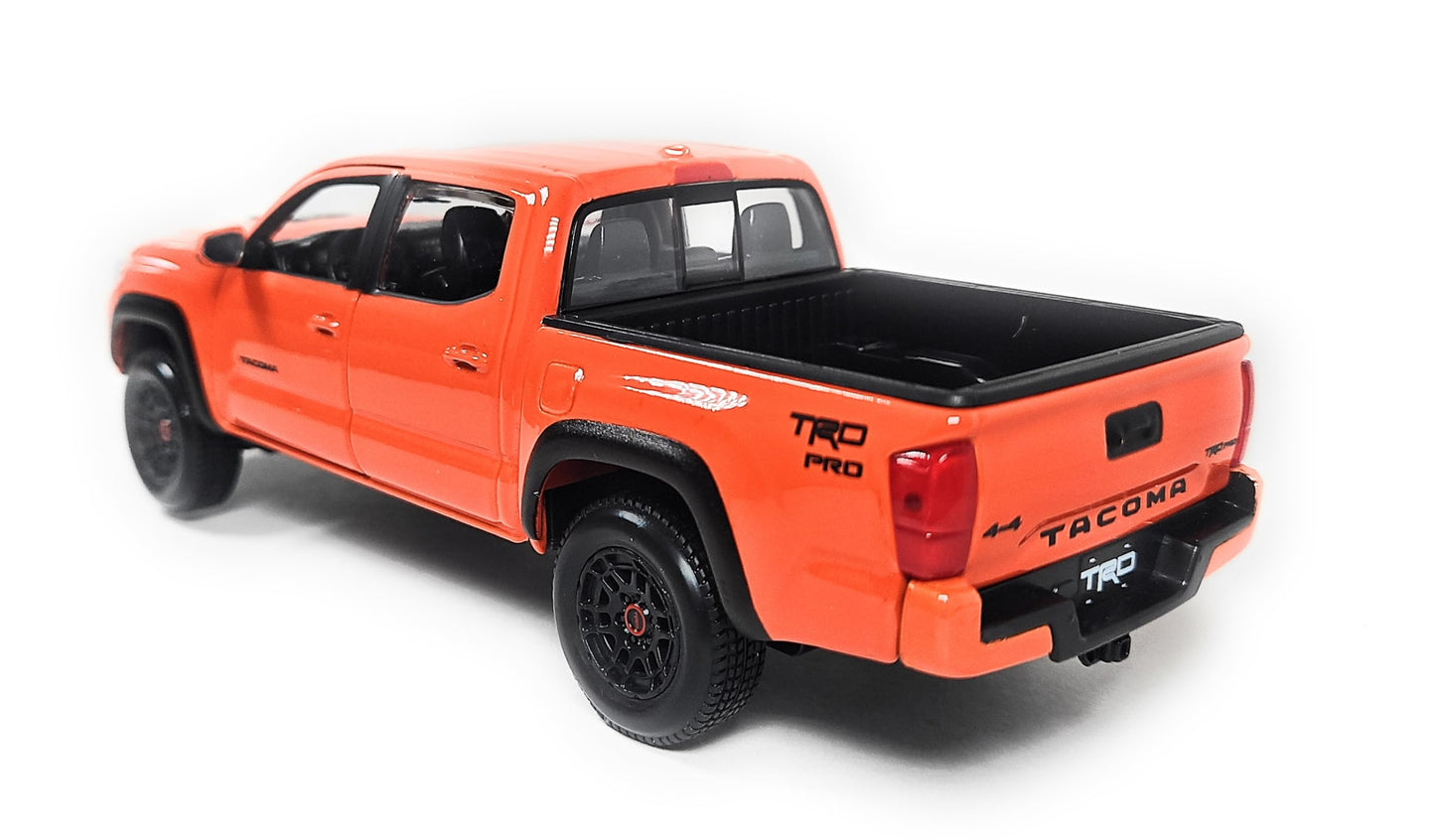 Maisto 1:27 SE 2023 Toyota Tacoma TRD Pro – Solar Octane Orange Die-Cast Model