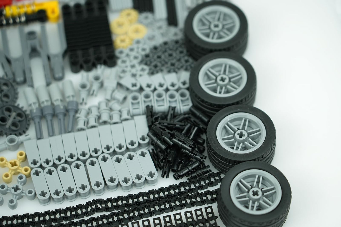 MALEKO Technical Gears & Axles Set – 800+ Parts for Major Brand Compatibility