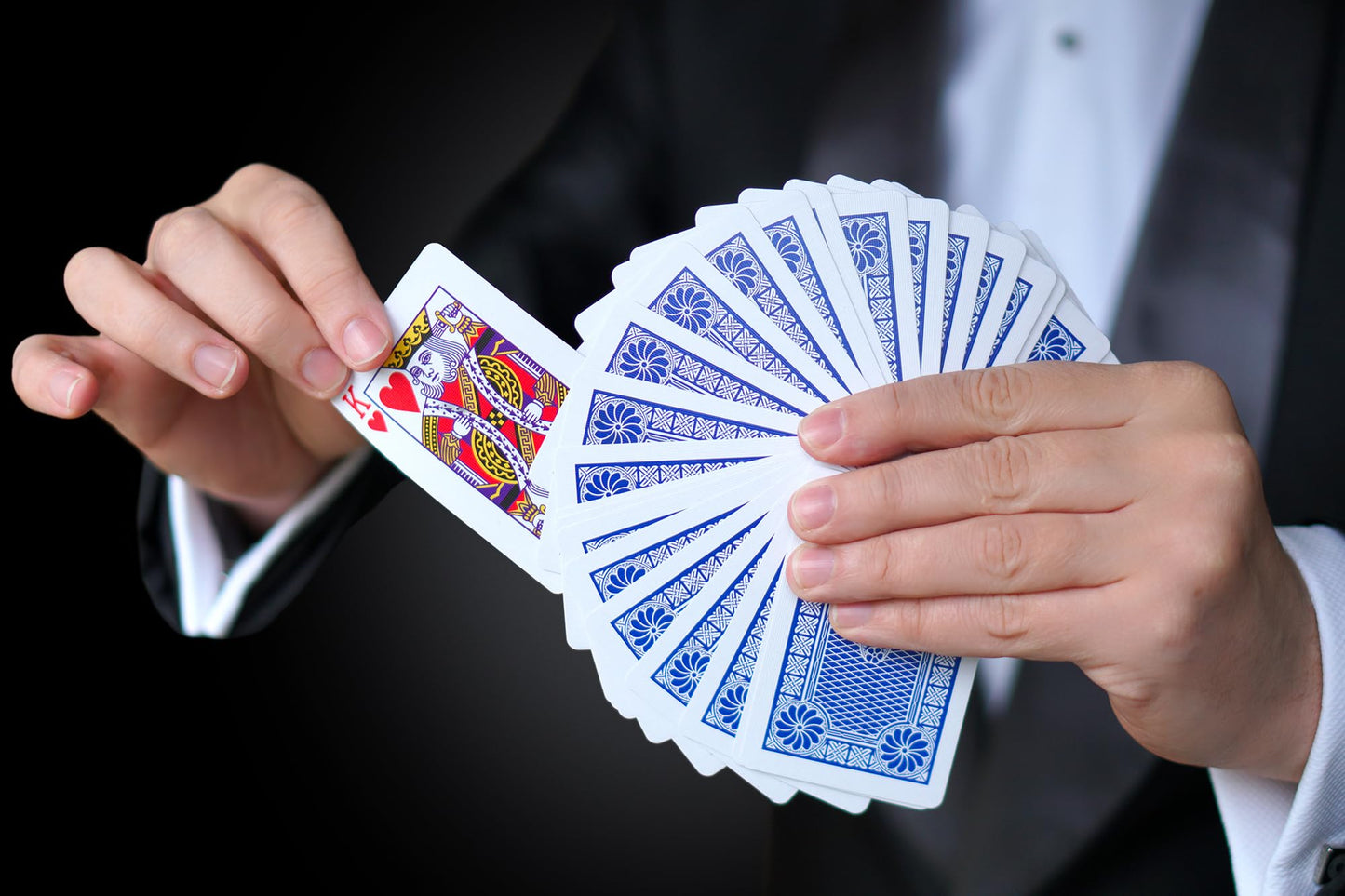 Marvin's Magic Signature Deluxe Box of Tricks | Executive Magic Set for Beginners & Pros