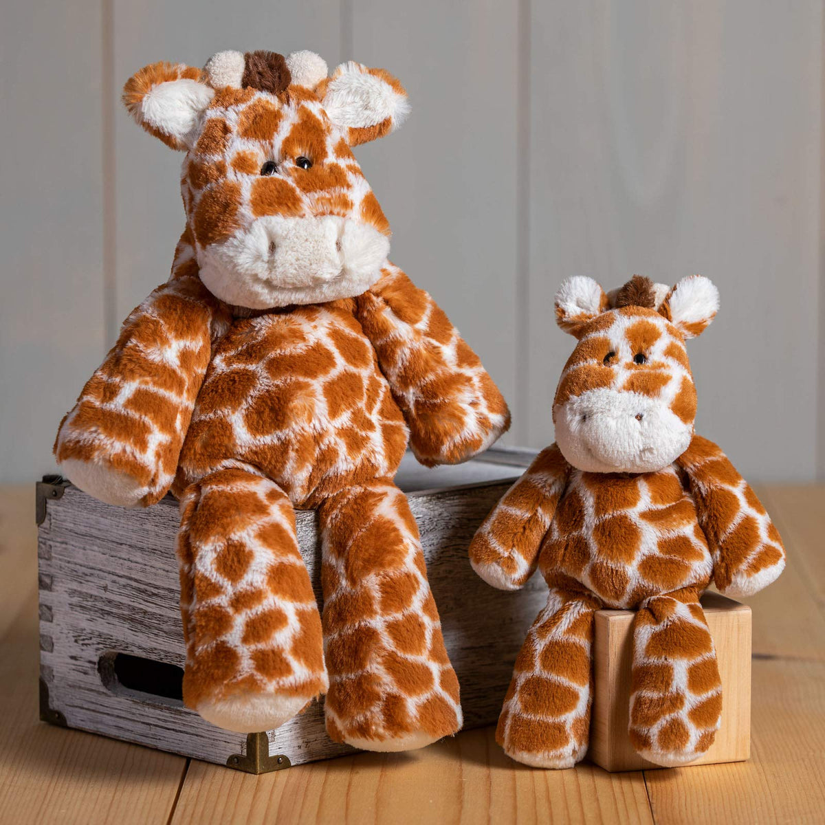 Mary Meyer Marshmallow Zoo Giraffe Plush — 13-Inch Ultra-Soft Weighted Toy
