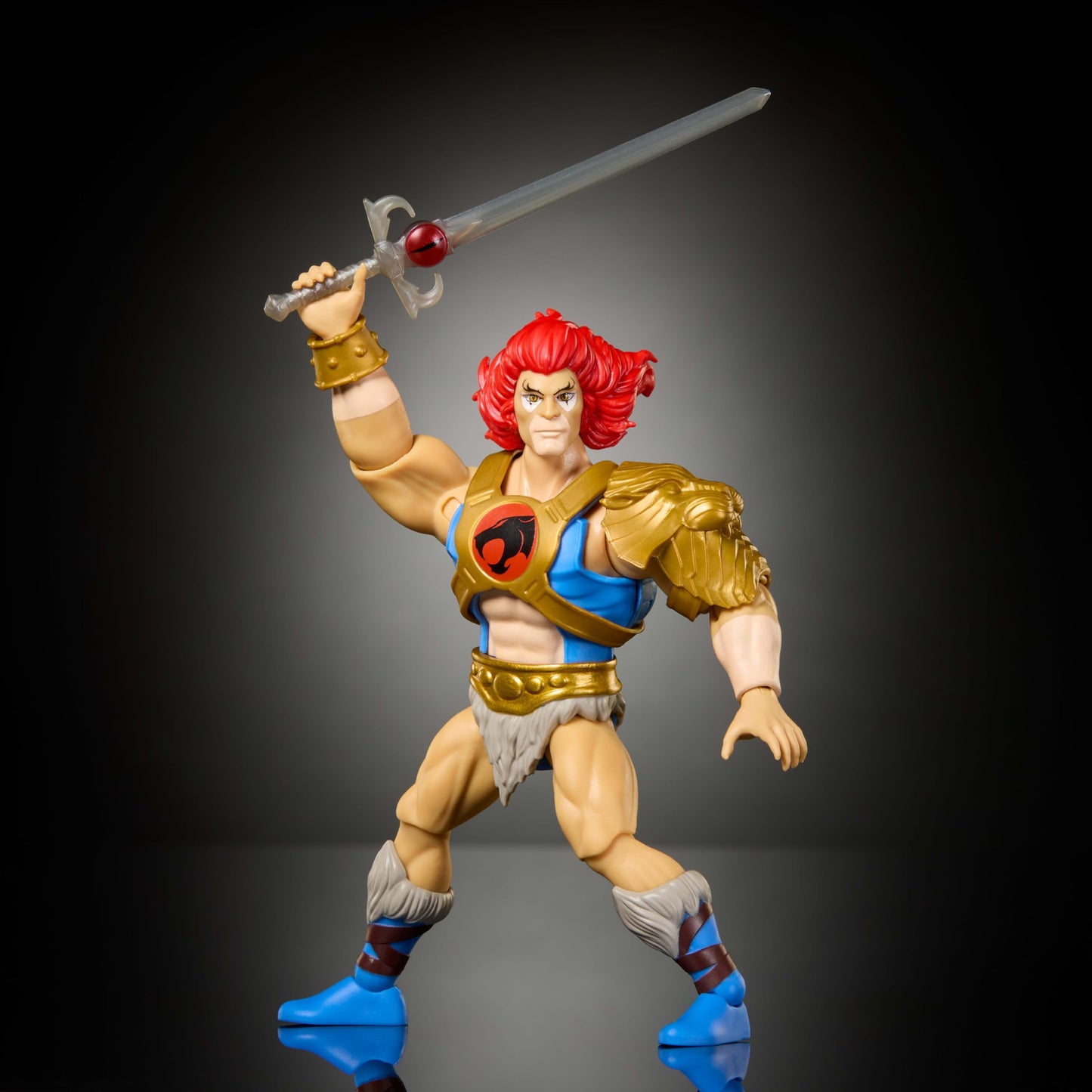 Masters of the Universe Origins Lion-O – 5.5-Inch Crossover Figure with Removable Armor, Sword of Omens & Collector Card
