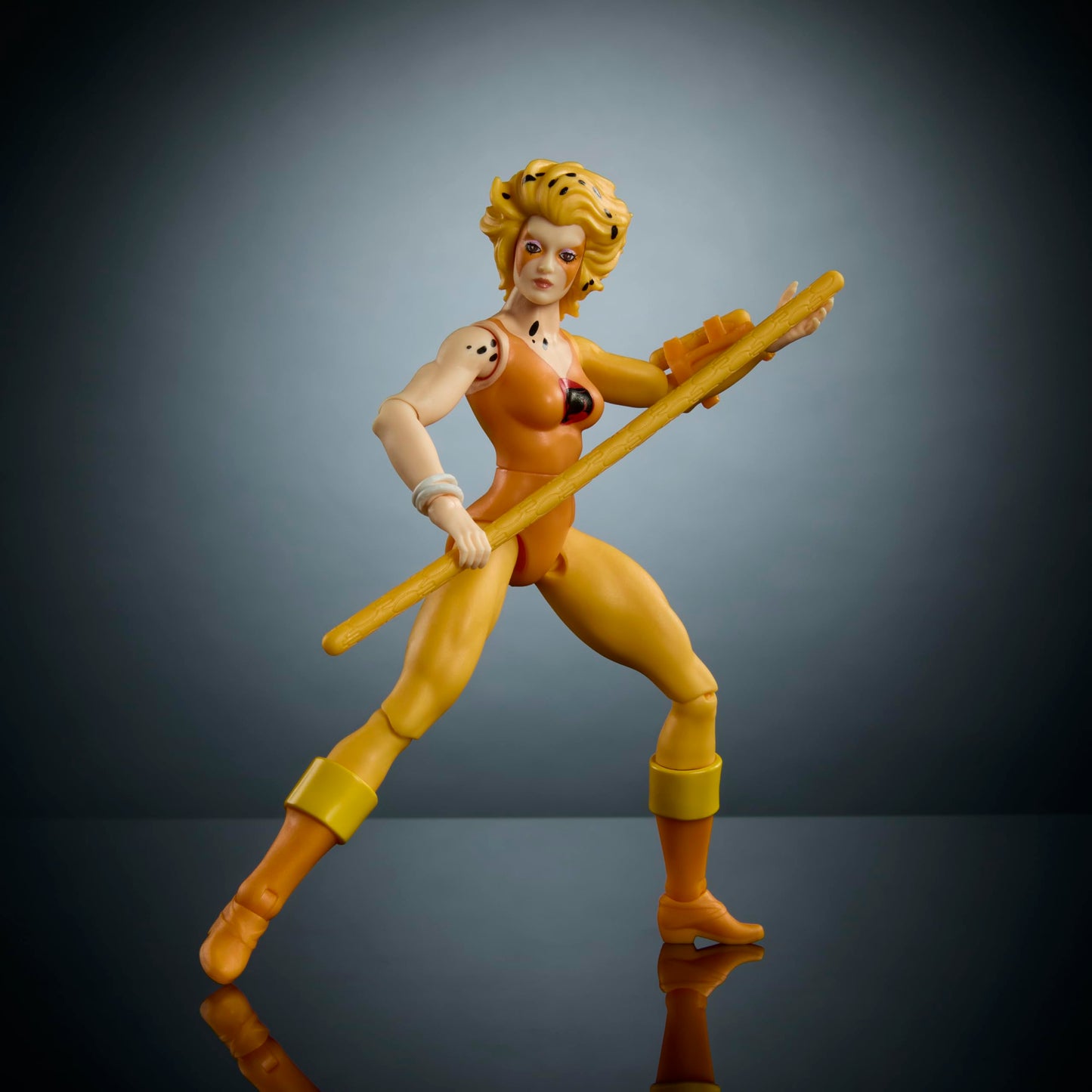 Masters of the Universe Origins & ThunderCats Cheetara Action Figure – 5.5-Inch, Removable Armor, Mini Comic