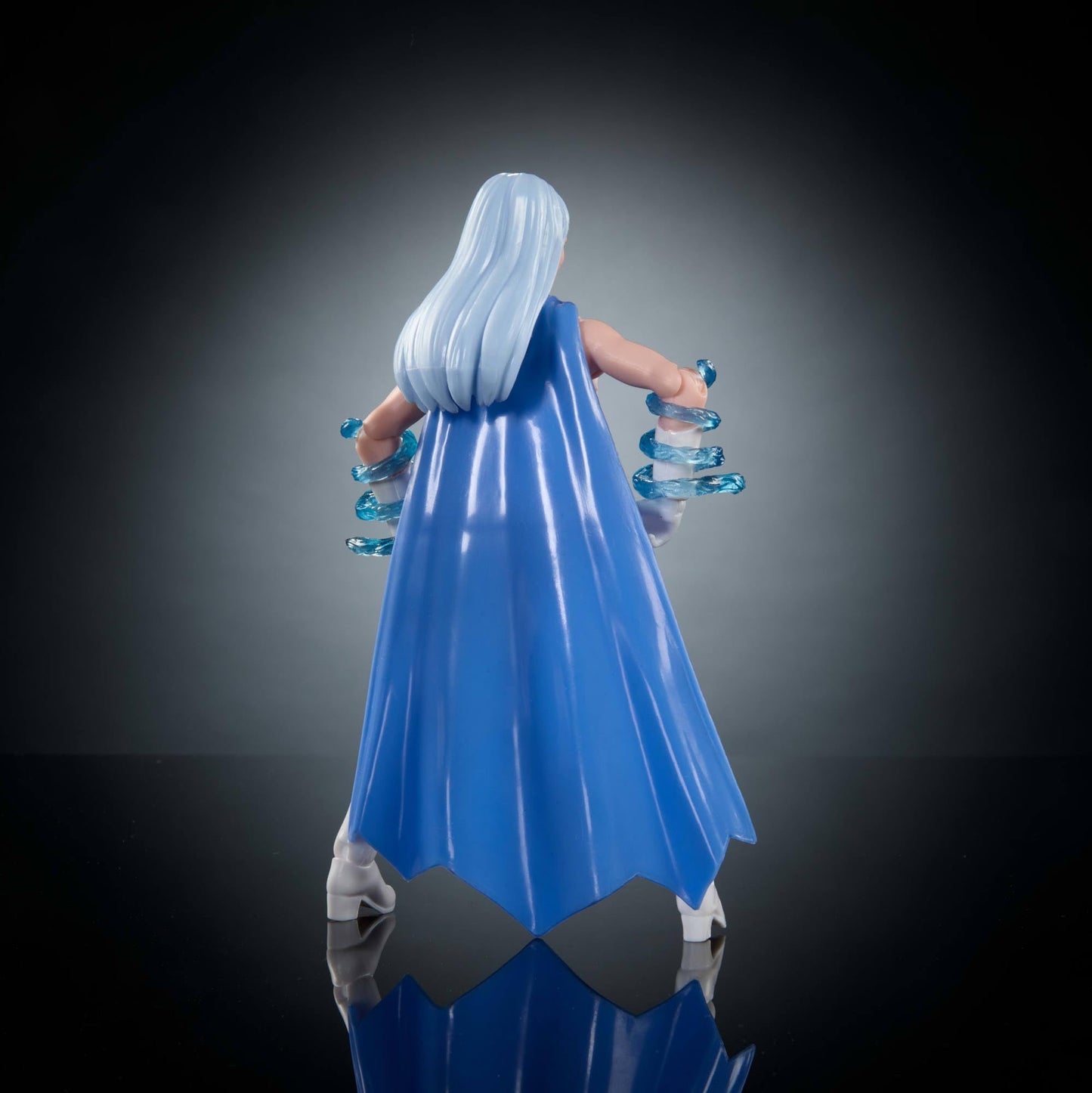 Masters of the Universe Origins Frosta Action Figure – 5.5-Inch Princess of Power with Ice Powers