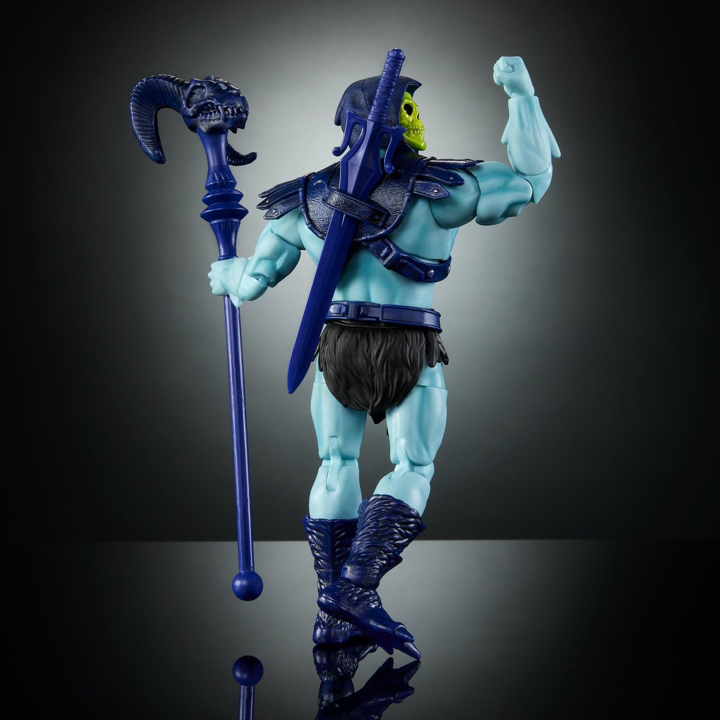 Masters of the Universe Masterverse Skeletor 18 cm Action Figure – Turquoise Body, Purple Armor, Sword & Staff