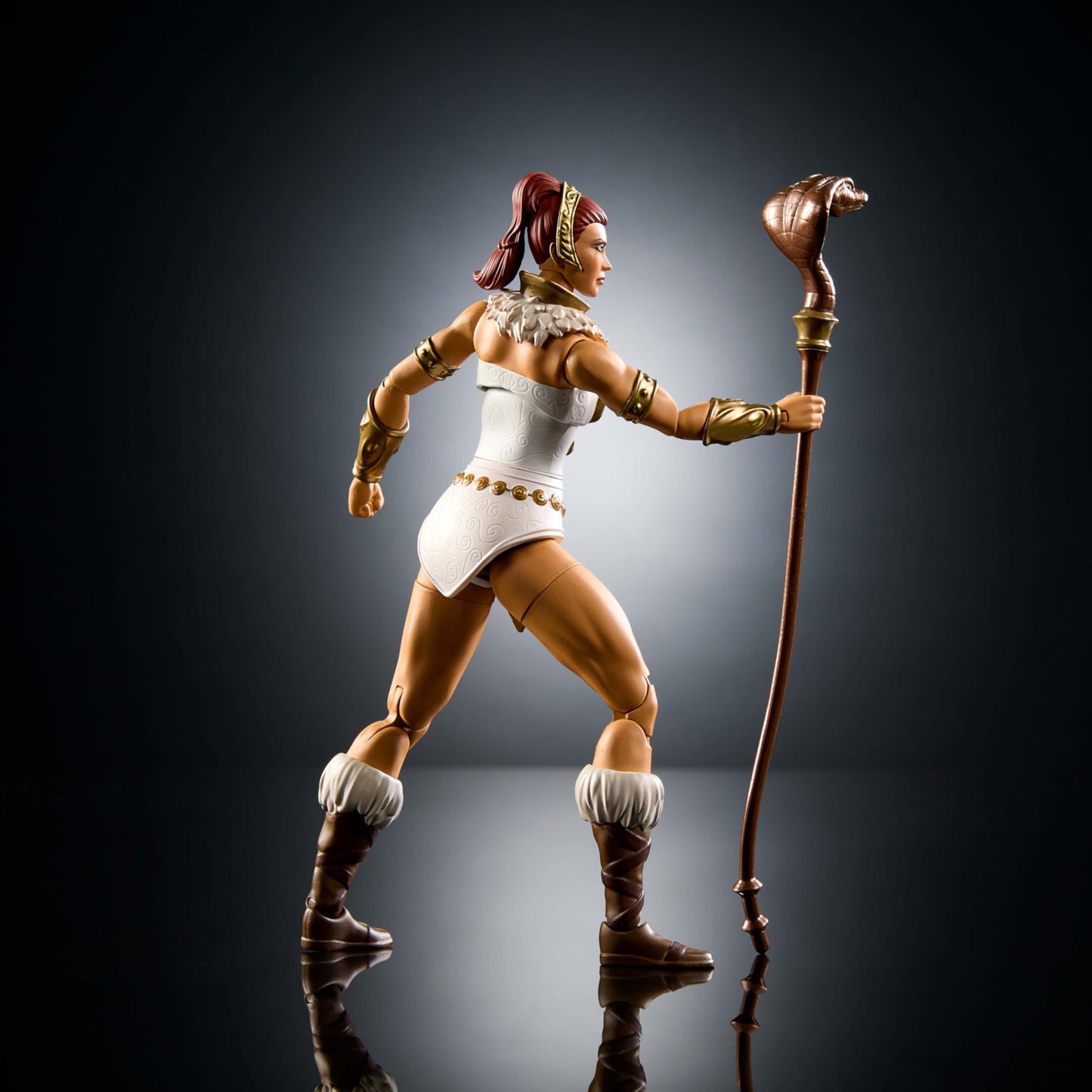 Masters of the Universe Masterverse Teela – 7-Inch New Eternia Action Figure, 30 Articulations, Removable Cobra Hood