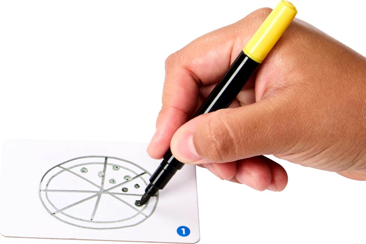 Mattel Games Pictionary Sketch Squad — Cooperative Party Game with Clues Case for 2–6 Players