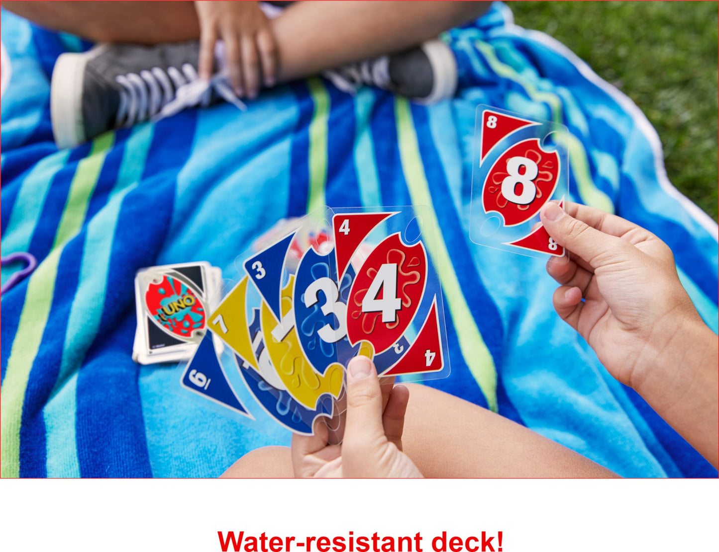 UNO Splash Card Game – Waterproof Cards with Clip for Travel | Mattel Games