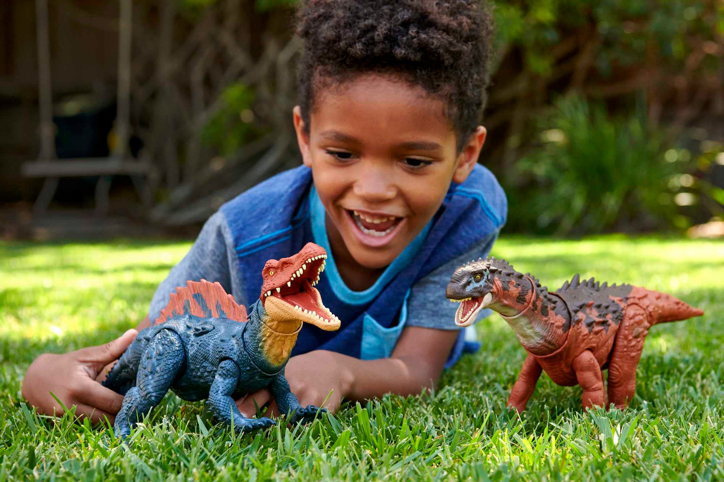 Mattel Jurassic World Dominion Ampelosaurus Massive Action Dino Figure with AR
