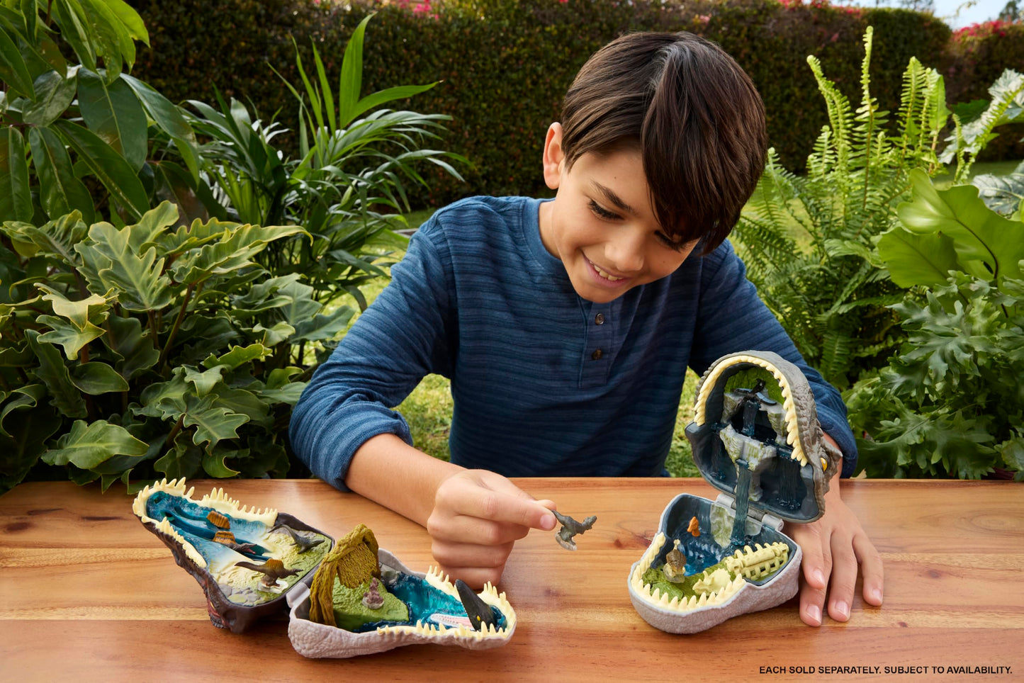 Mattel Jurassic World Rebirth Micro Adventure Playset – Spinosaurus Head with 4 Interactive Features & 3 Figures