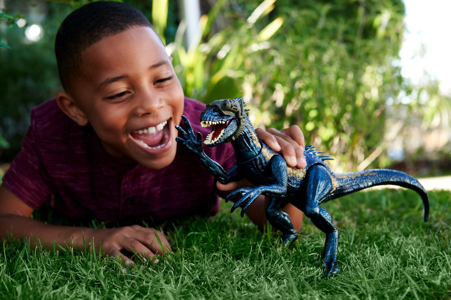 Mattel Jurassic World Track 'n Attack Indoraptor – Lights, Sound, Motion & AR