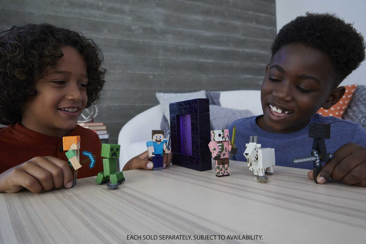 Minecraft Goat Action Figure 3.25-Inch with Build A Portal Piece | Mattel