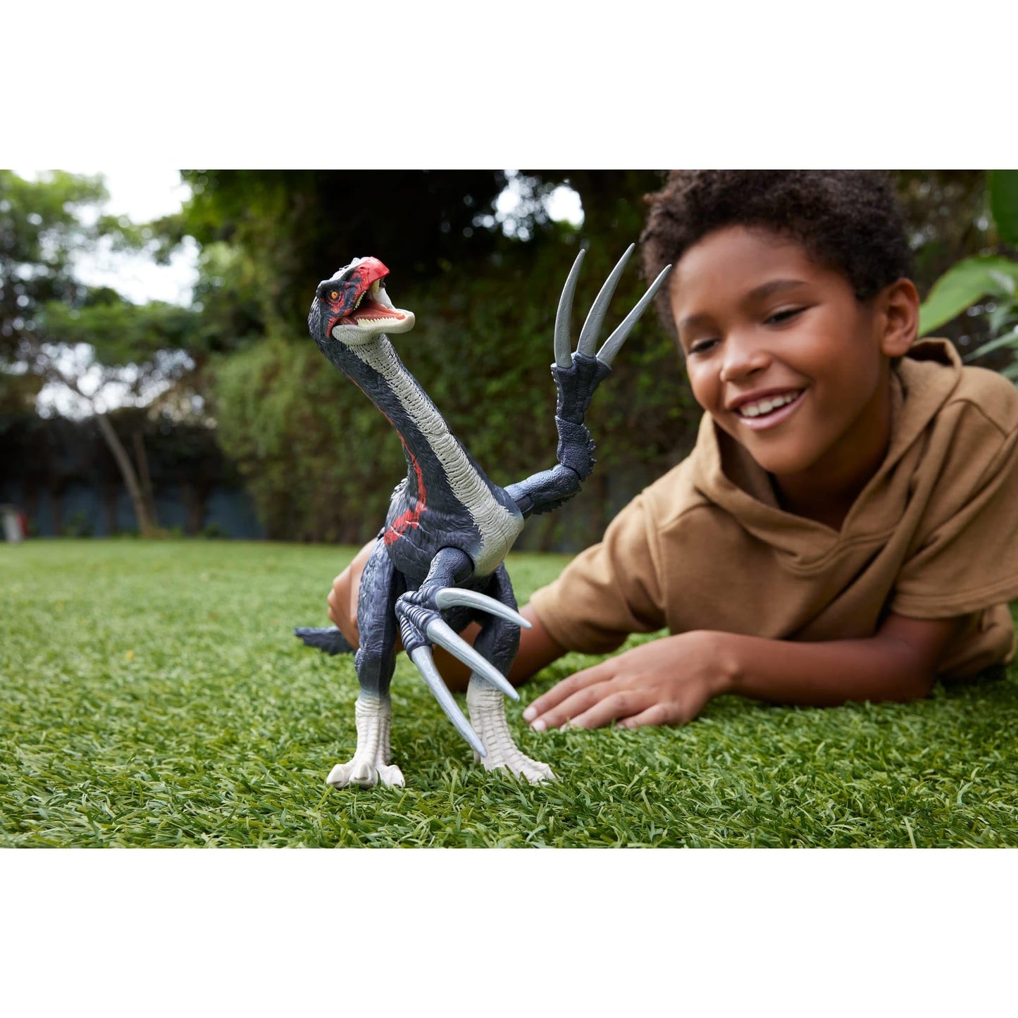 Mattel Jurassic World Chaos Theory Therizinosaurus Action Figure – Claw Attack & Roaring Jaw