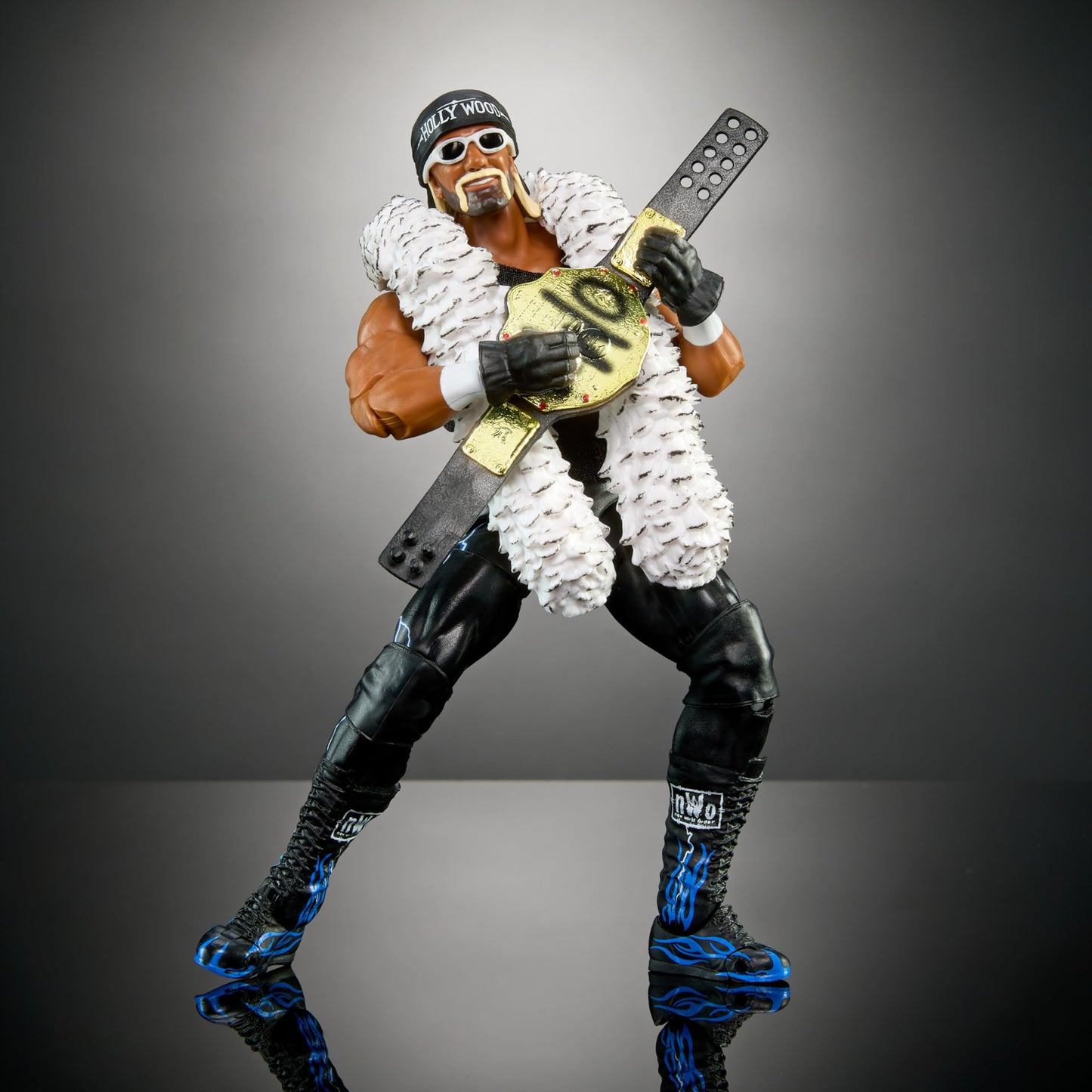Mattel WWE Ultimate Edition Hulk Hogan 6-Inch Figure | 30+ Articulation & Entrance Gear