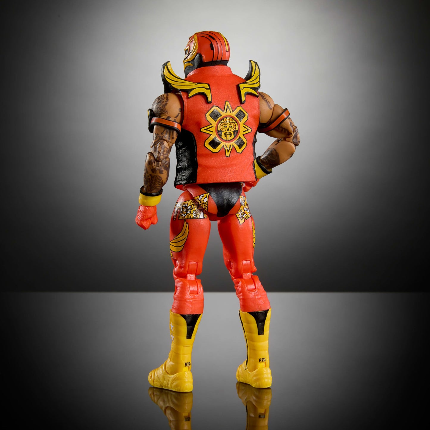 Mattel WWE Ultimate Edition Rey Mysterio 6-Inch Action Figure – Swappable Heads, 30+ Articulation