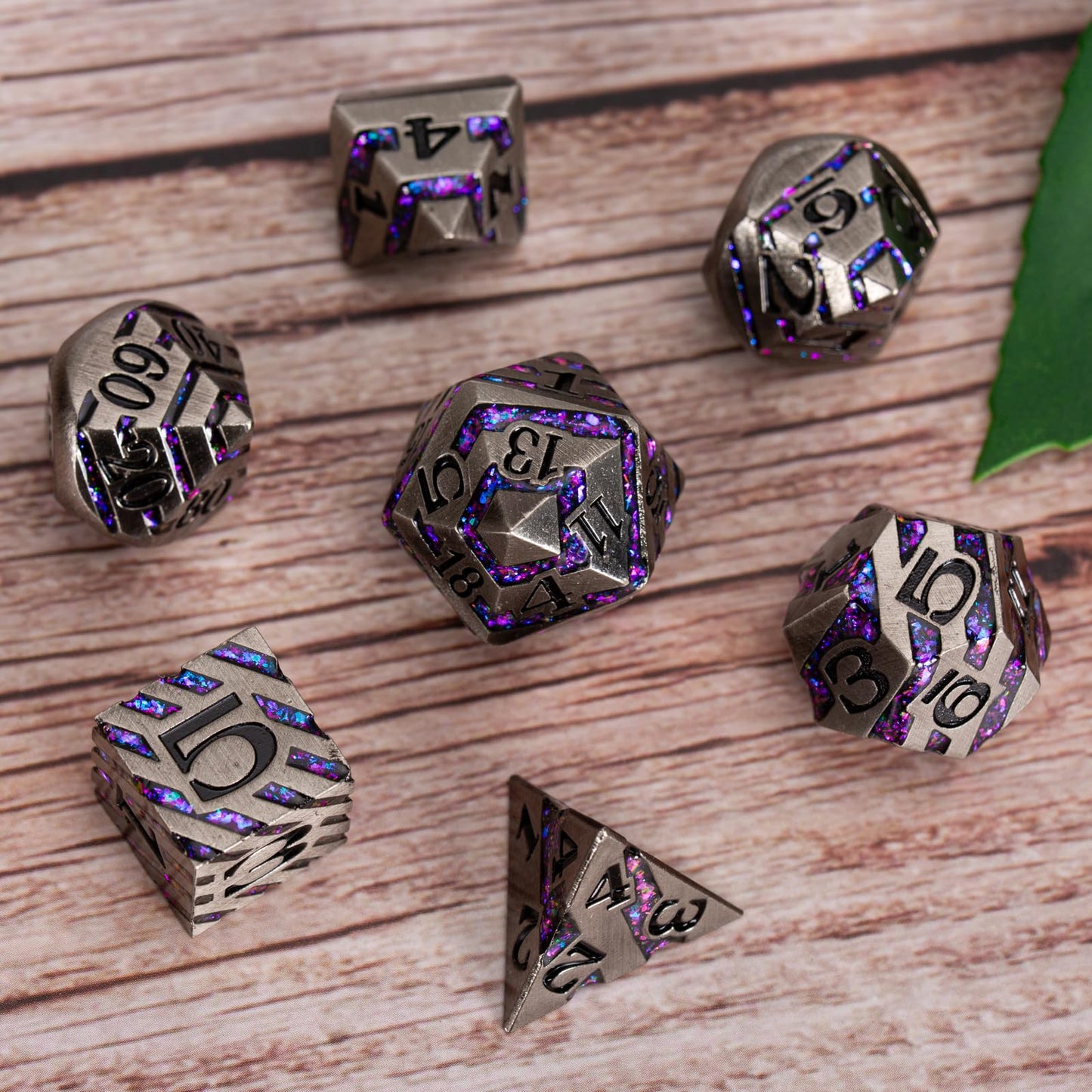 Maywin Inlay Metal Dice Set 7pc – Luxury Zinc Alloy RPG Dice for DND & Tabletop Games