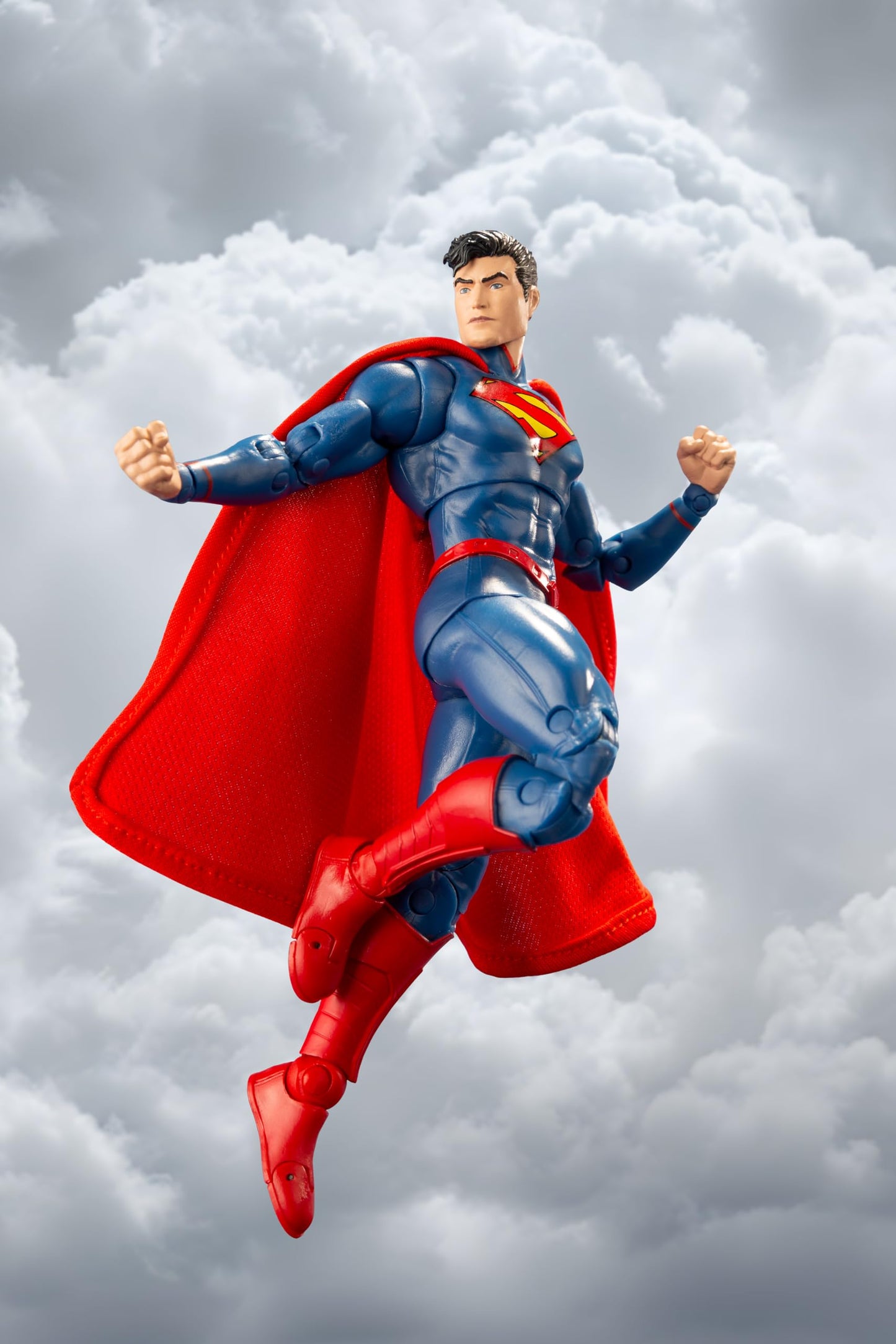 McFarlane The New 52 DC Multiverse Superman (Gold Label) 18 cm – Premium Collectible Figure
