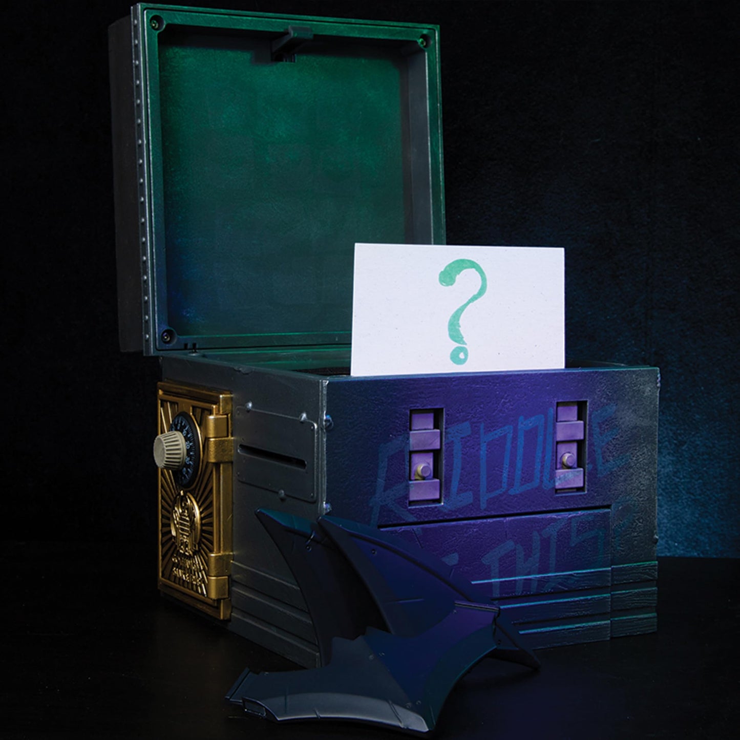 McFarlane Toys DC Direct The Riddler Puzzle Box – Detective Mode Variant (Gold Label) Amazon Exclusive
