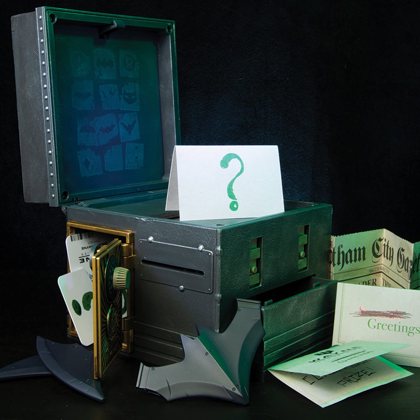 McFarlane Toys DC Direct The Riddler Puzzle Box – Detective Mode Variant (Gold Label) Amazon Exclusive