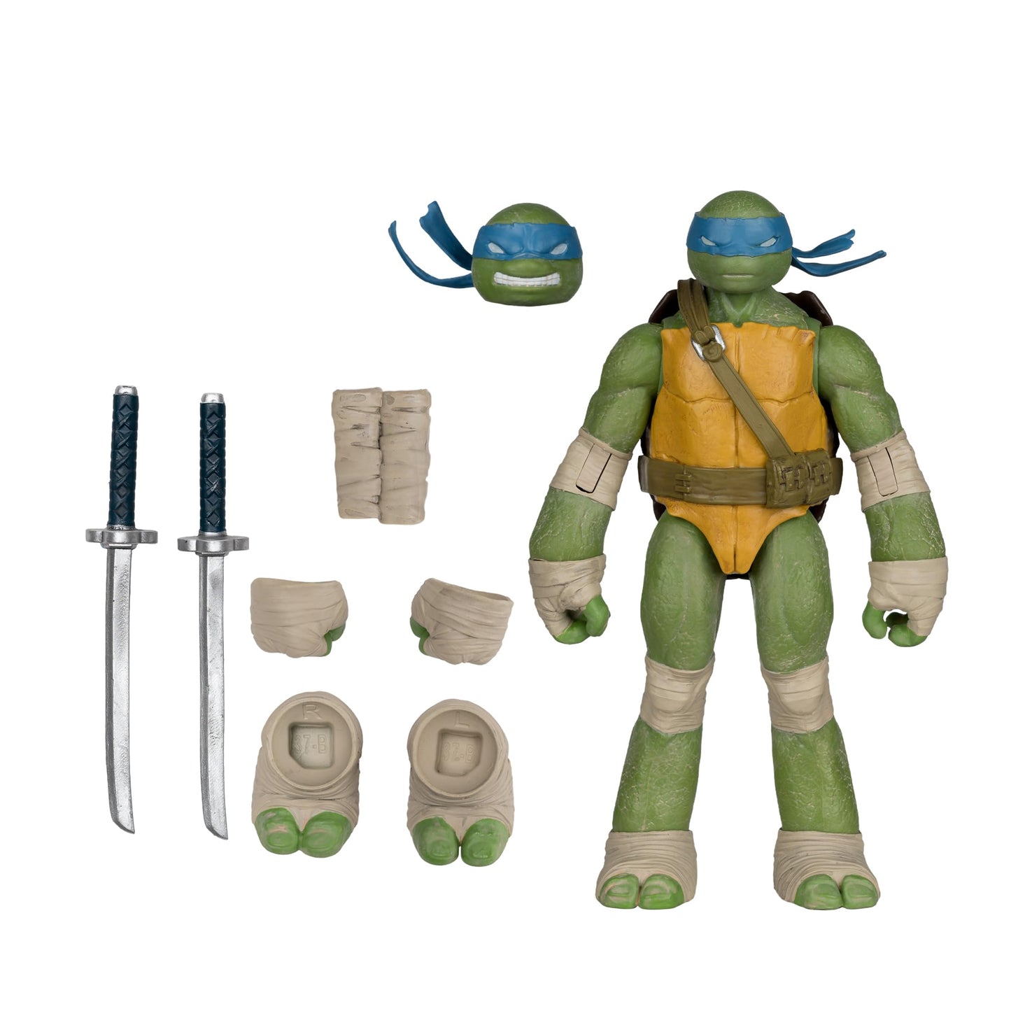 McFarlane Toys TMNT Leonardo 5in Action Figure with Exclusive Page Punchers Comic