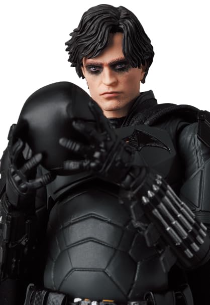 Batman (2022) MAFEX Action Figure by Medicom Toy – Film-Accurate, 6.3-Inch Tall