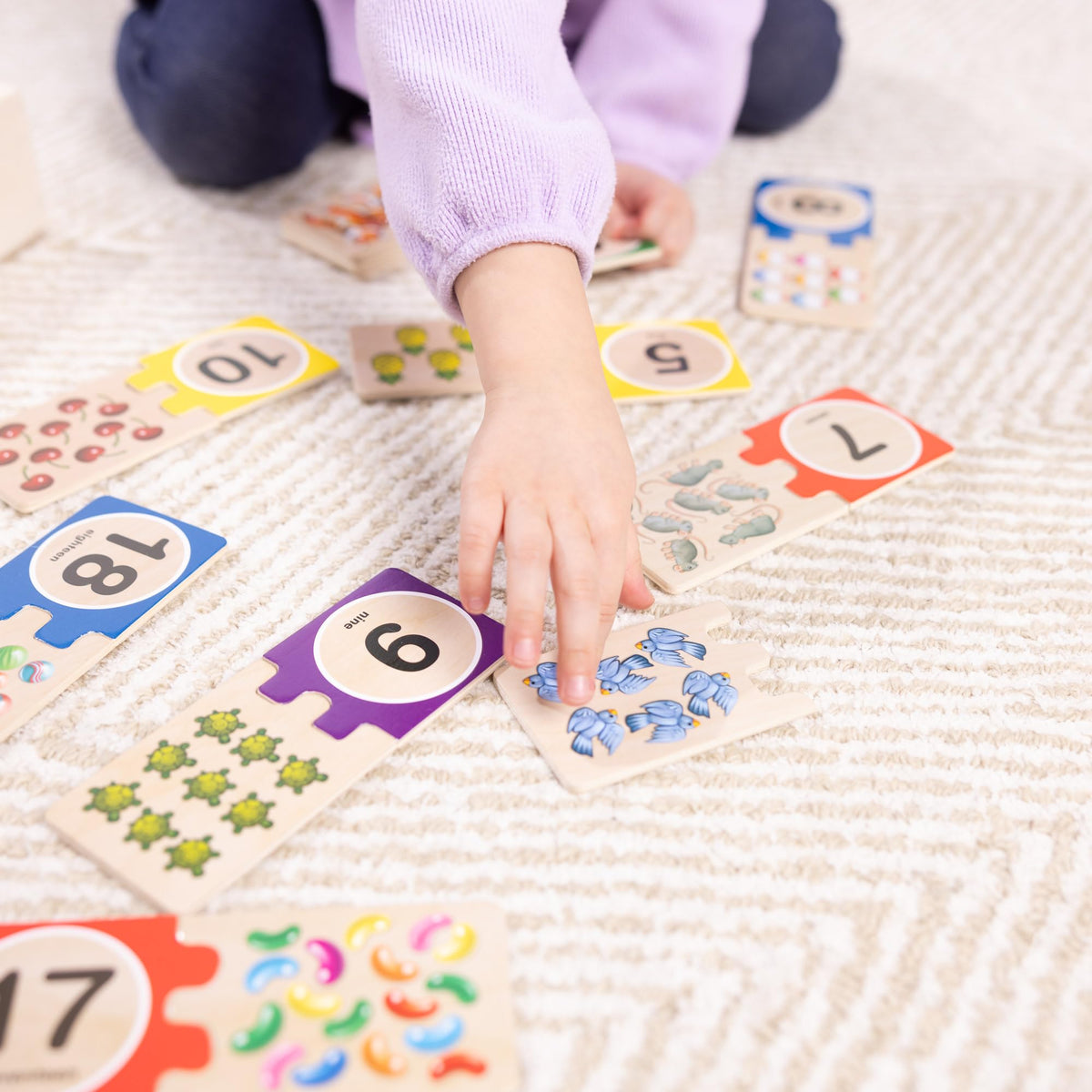 Melissa & Doug Self-Correcting Wooden Number Puzzles – 40 Pieces with Storage Box