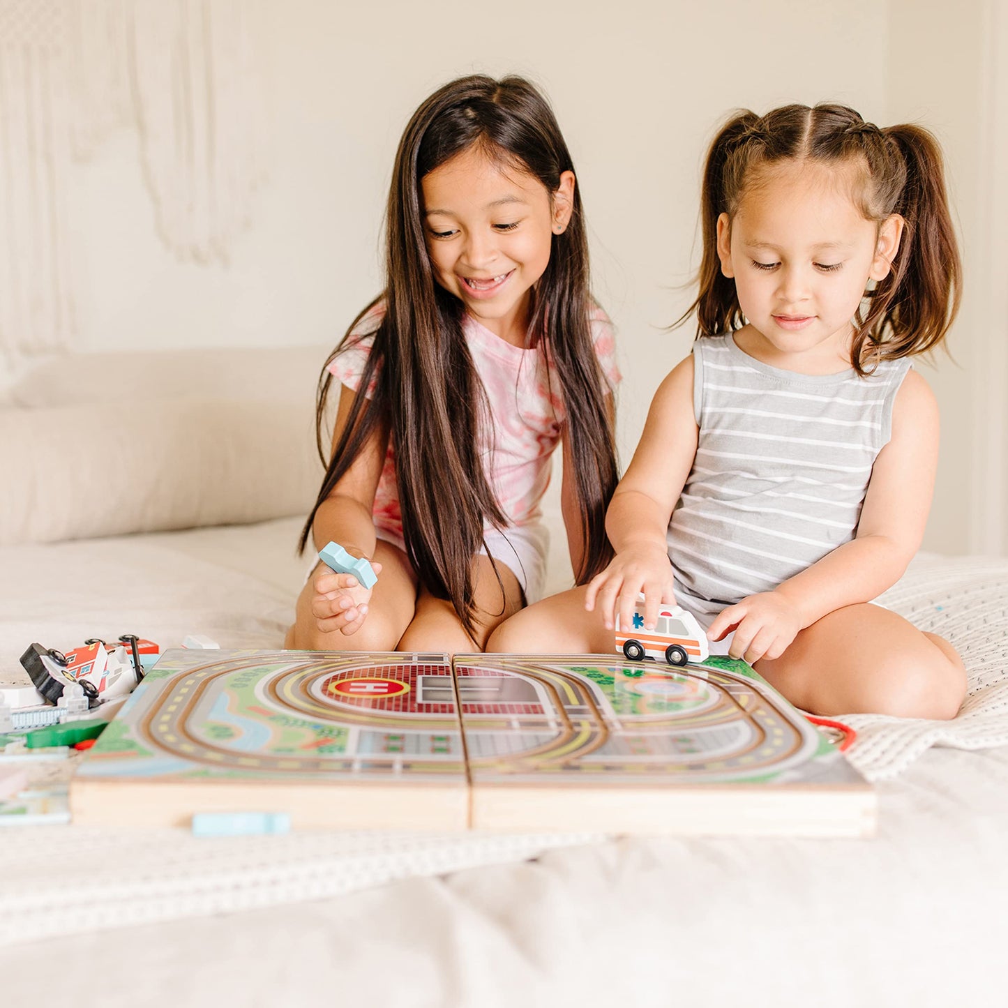 Melissa & Doug 18-Piece Wooden Take-Along Tabletop Town with 4 Rescue Vehicles, Bridge & Monorail
