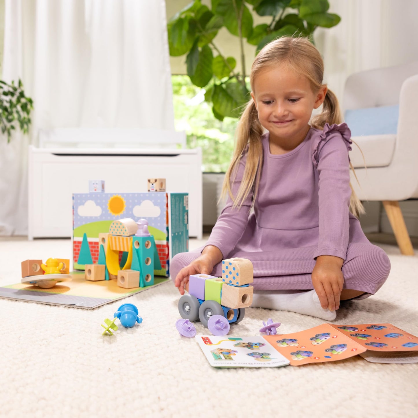 Melissa & Doug Blockables Town Snap & Play – 73-Piece Wooden Building Blocks