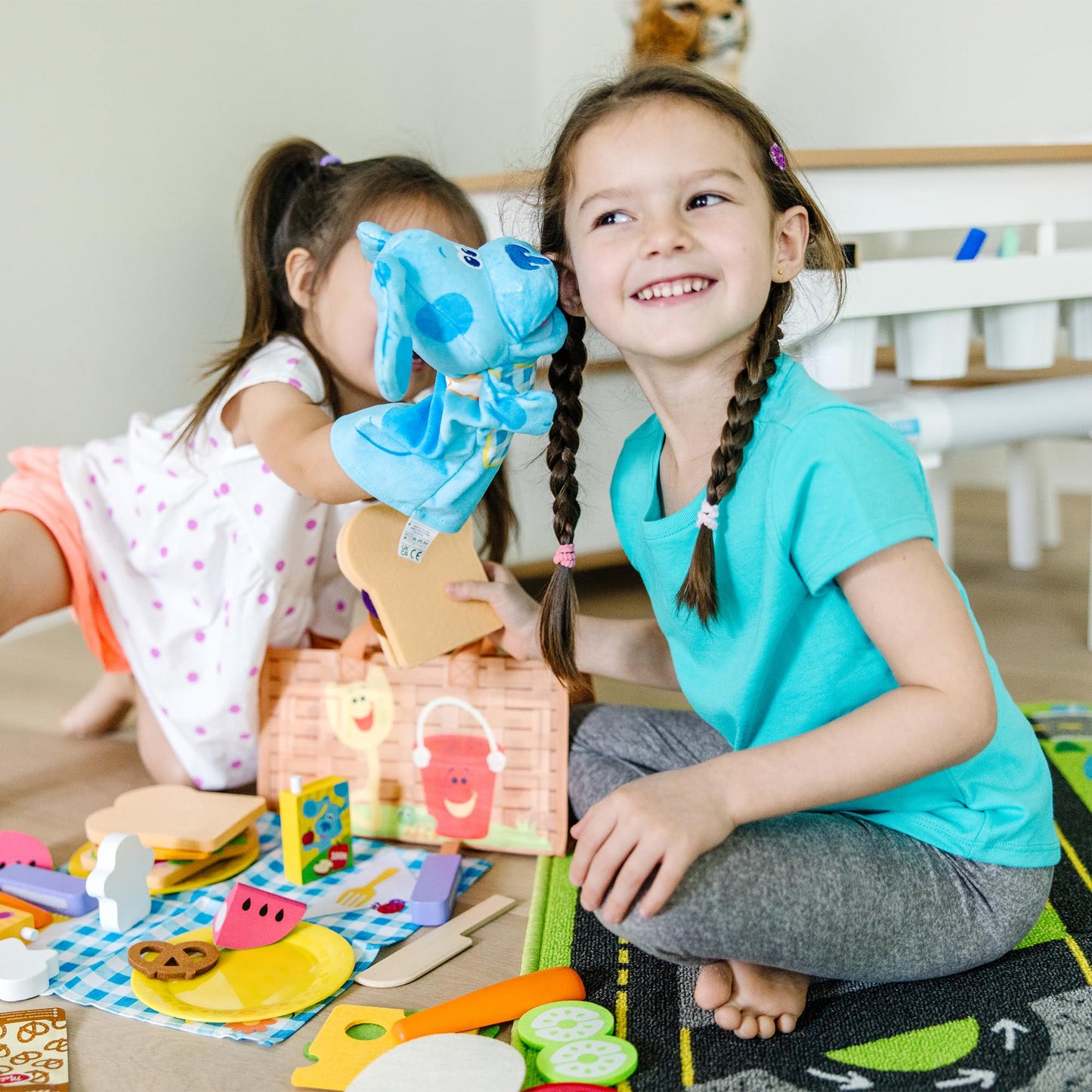 Melissa & Doug Blue’s Clues & You! Share with Blue Picnic Play Set with Hand Puppet — FSC Certified