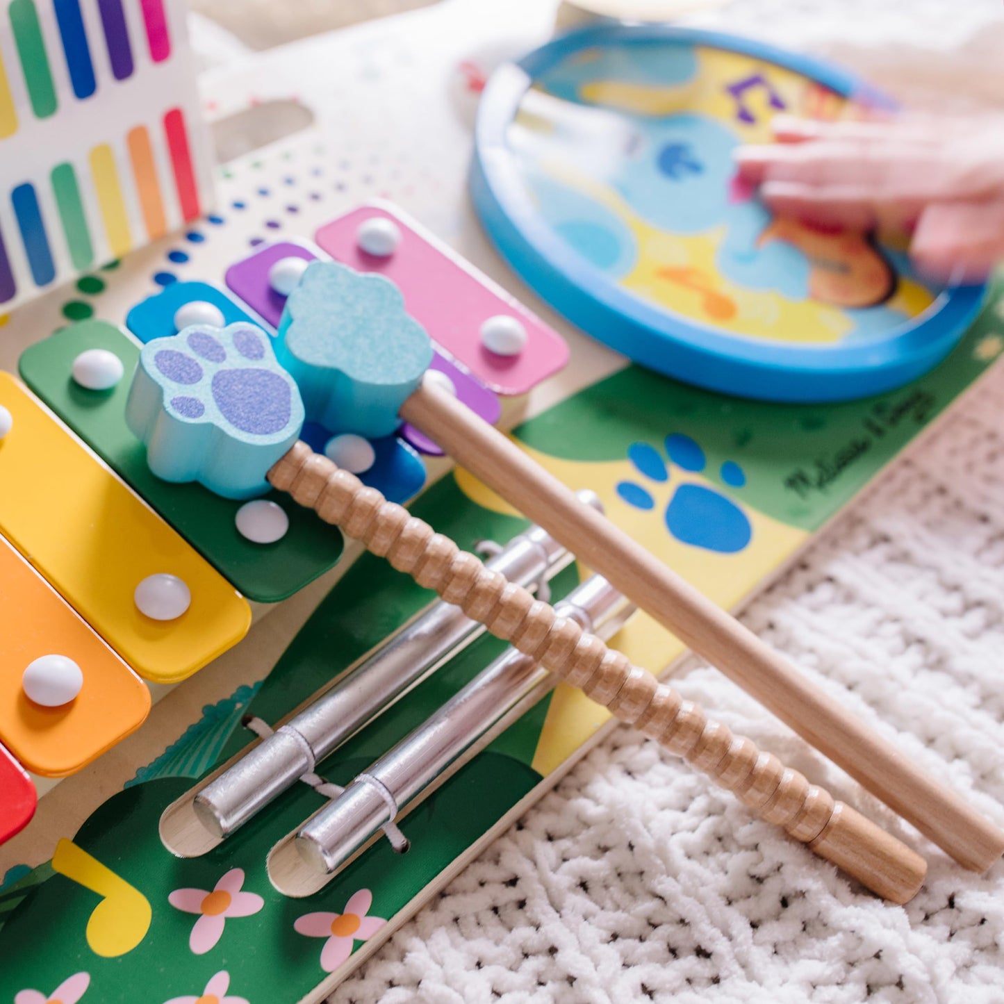 Melissa & Doug Blue's Clues & You! Wooden Music Maker Board (5 Instruments) – Portable Rhythm Toy