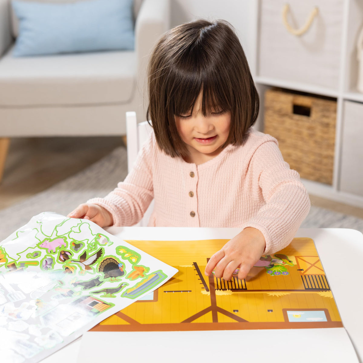 Melissa & Doug Reusable Sticker Pad: Farm – 280+ Stickers, 5 Scene Backgrounds for Creative Farm Play