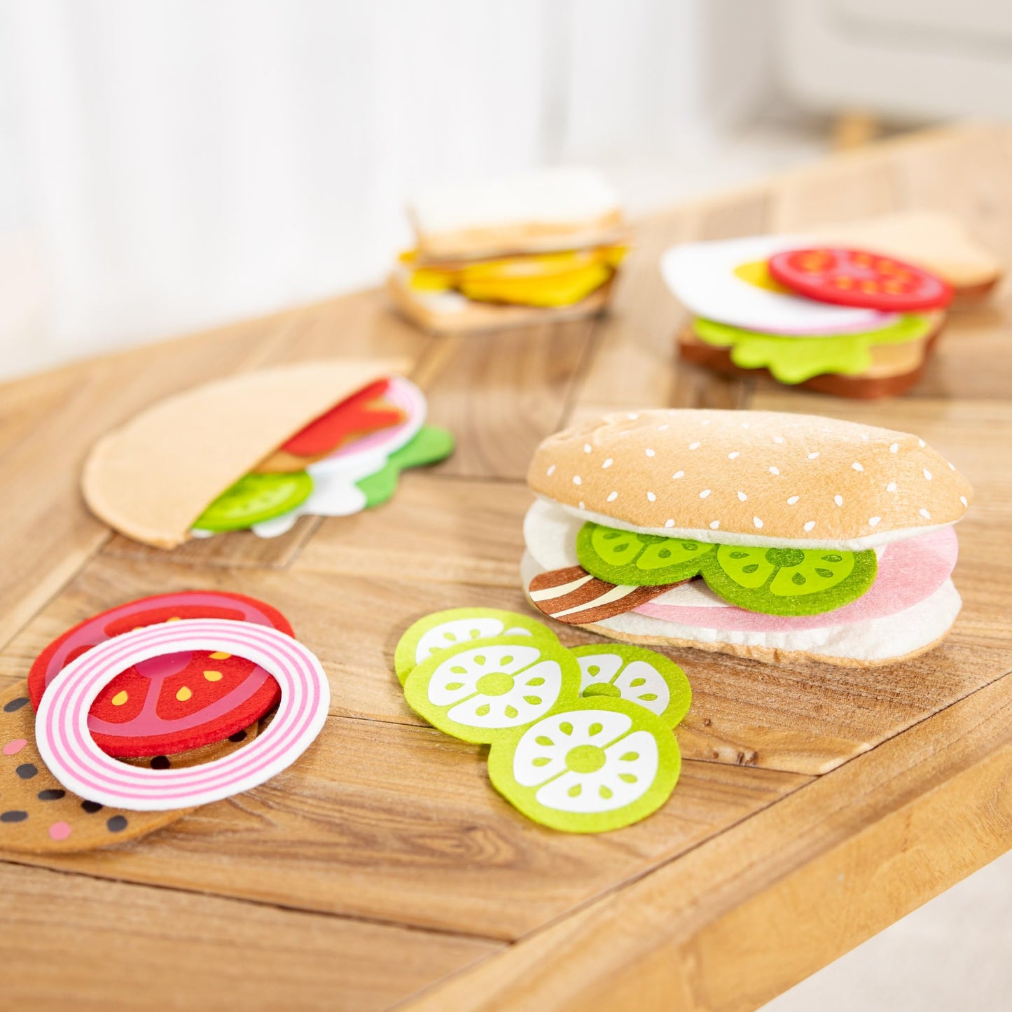 Melissa & Doug 33-Piece Felt Food Sandwich Play Set (Orange)