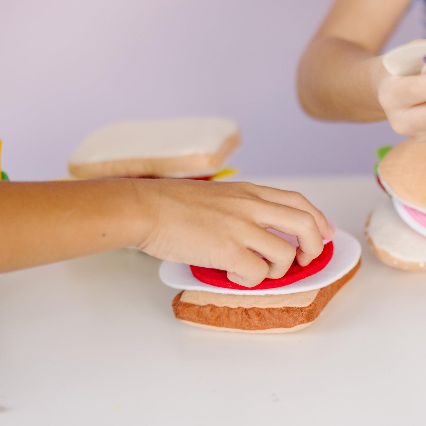 Melissa & Doug 33-Piece Felt Food Sandwich Play Set (Orange)