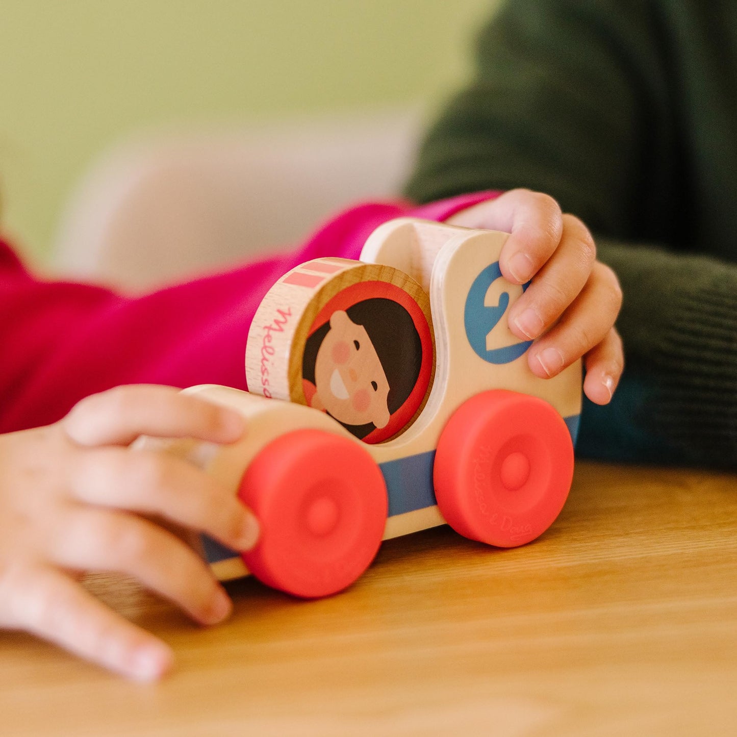 Melissa & Doug GO Tots Wooden Race Cars – 2 Cars, 2 Disks, FSC-Certified