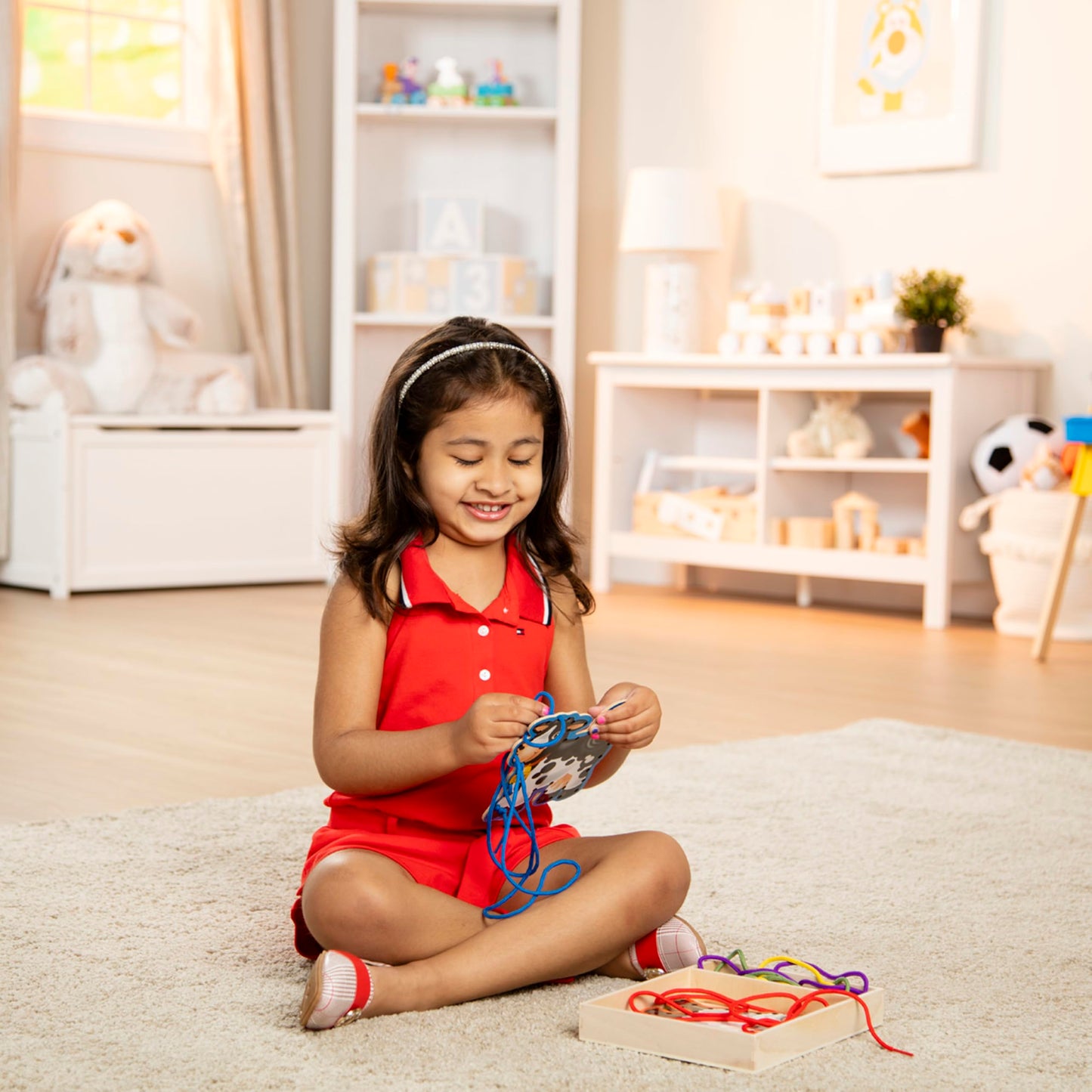 Melissa & Doug Lace & Trace Farm – 5 Wooden Panels & 5 Laces