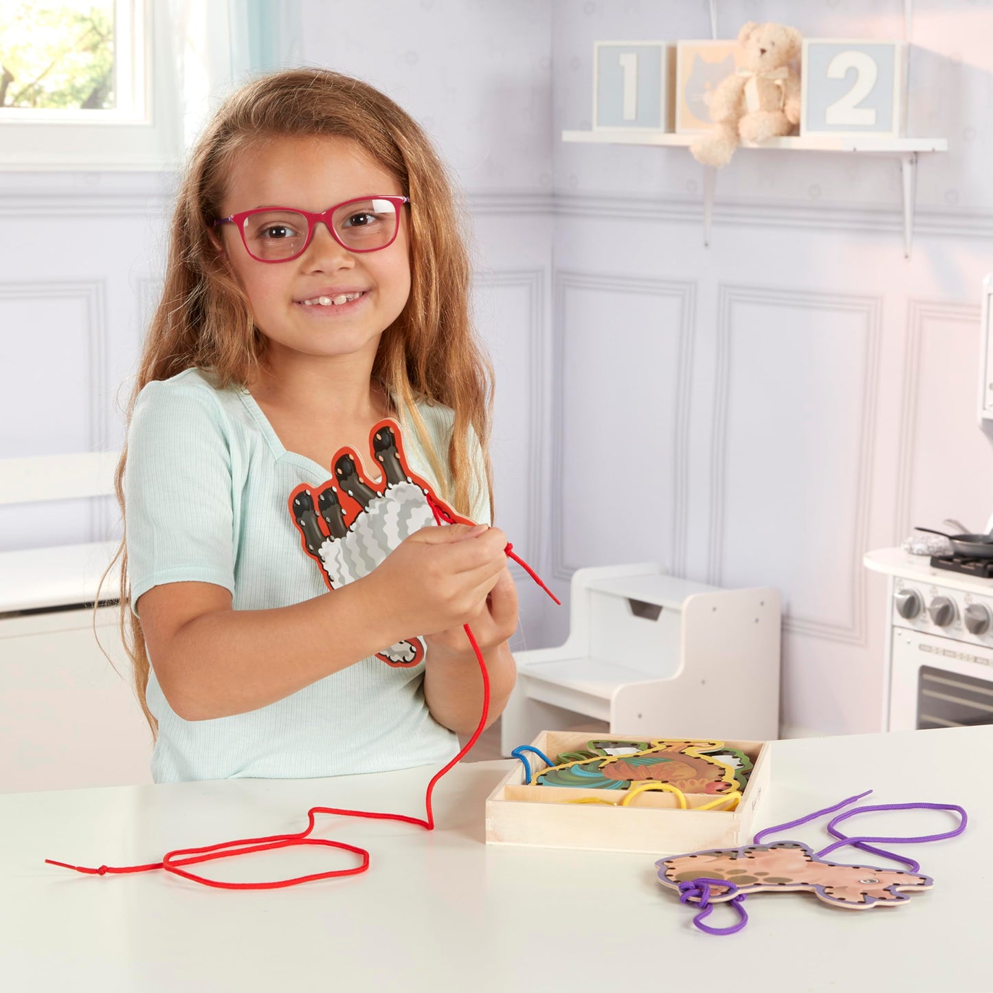 Melissa & Doug Lace & Trace Farm – 5 Wooden Panels & 5 Laces