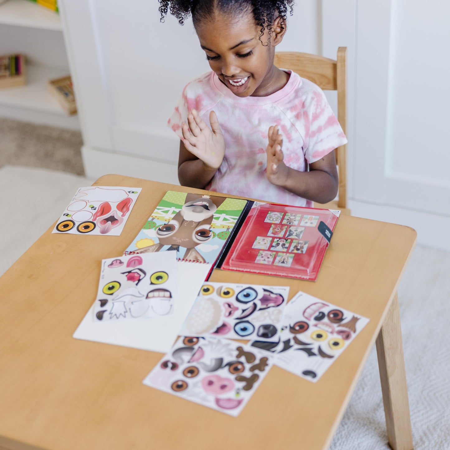 Melissa & Doug On the Go Make-a-Face Sticker Pad – Farm Animals (10 Scenes, 76 Cling Stickers)