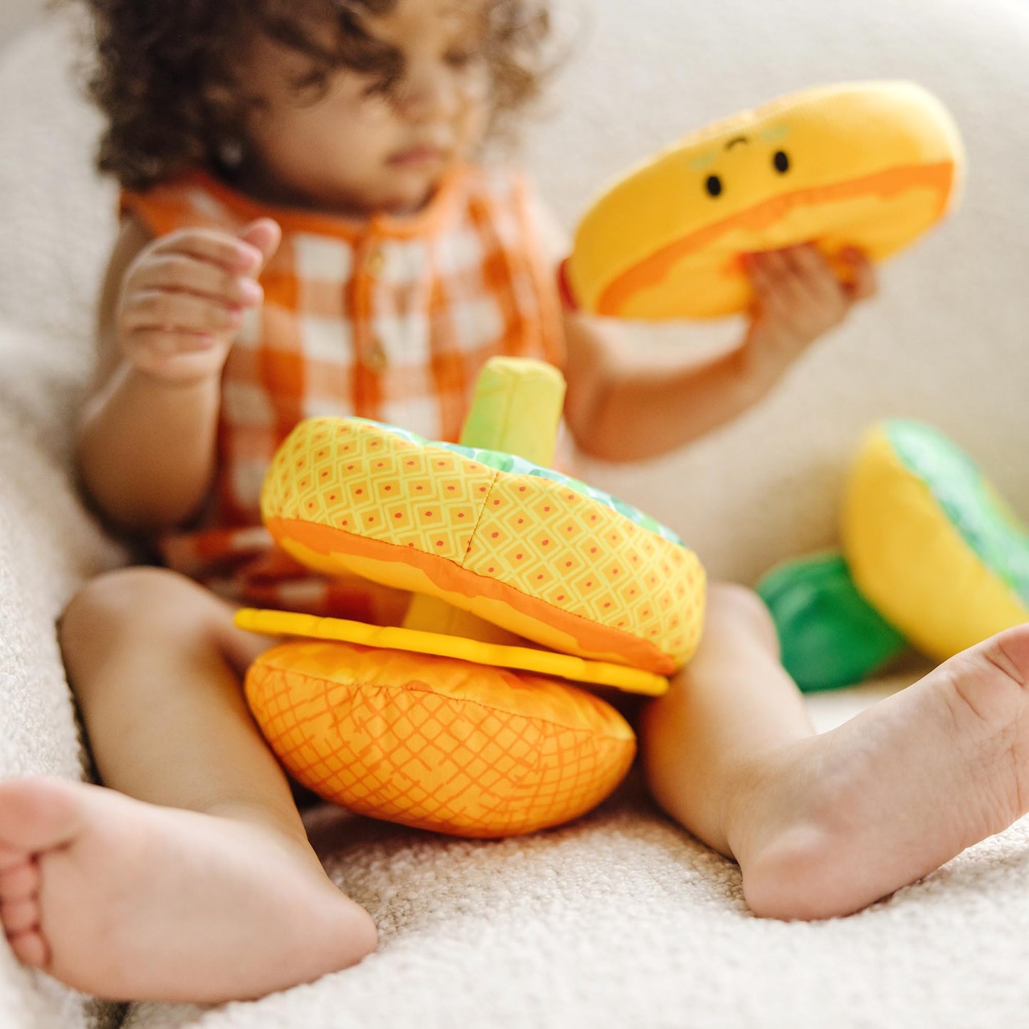 Melissa & Doug Pineapple Soft Stacker – Multi-Sensory Infant Toy for Textures & Stacking
